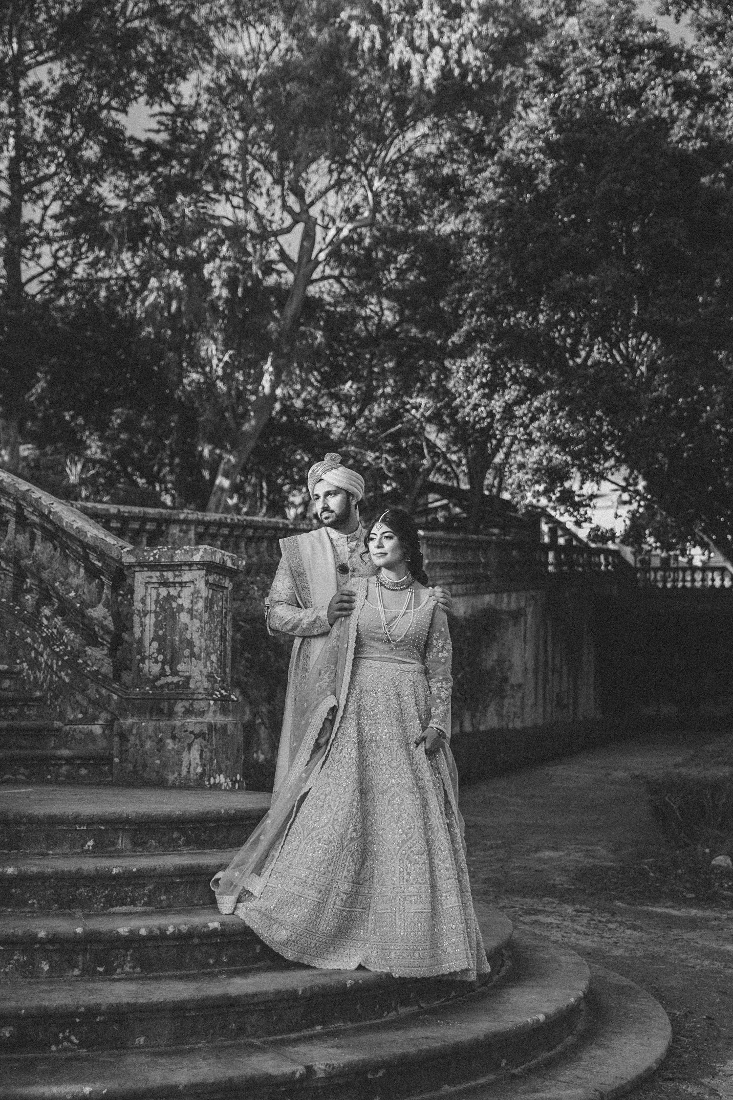 Emotional Indian Muslim wedding at Vandelli Garden in Lisbon, captured by Portugal wedding photographer Regina Wedding Photographer.