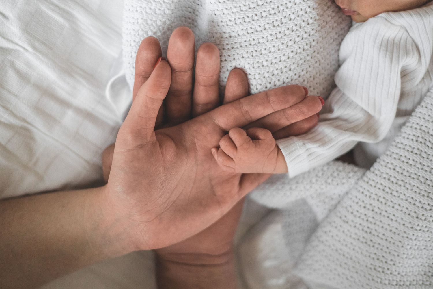 Christchurch family photographer, newborn photographer Christchurch, lifestyle family photography Canterbury, natural maternity photography,