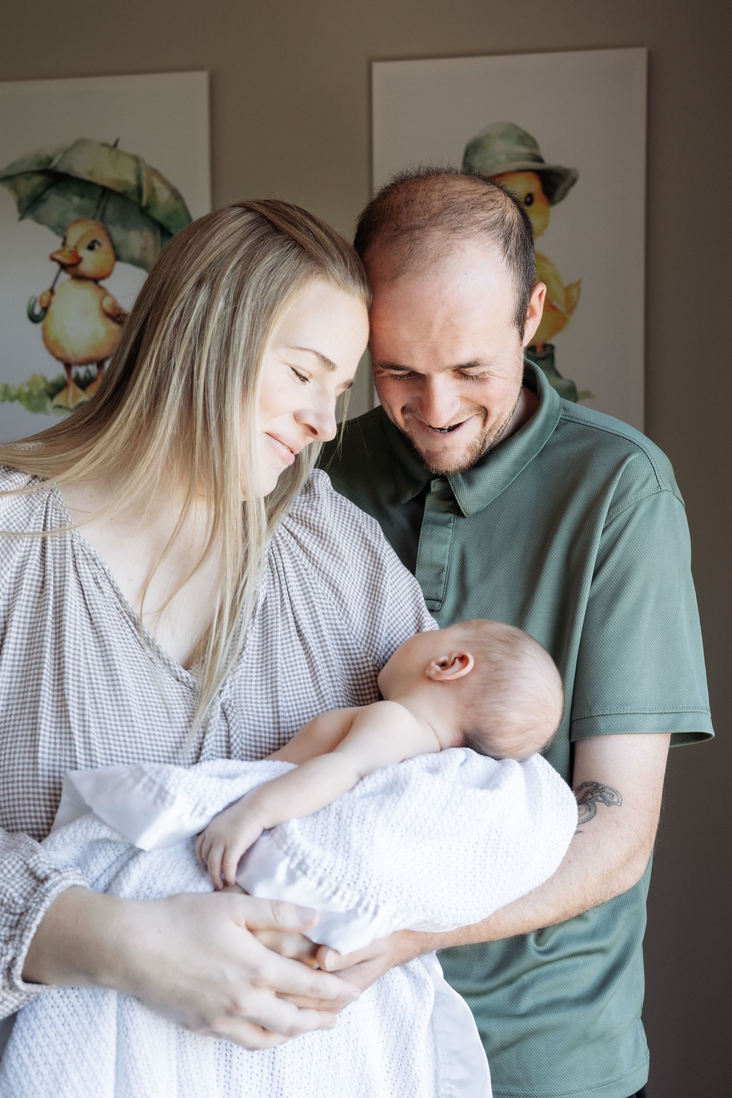 Christchurch family photographer, newborn, lifestyle family photography, Canterbury, couples, maternity, wedding, portrait, love, engagement