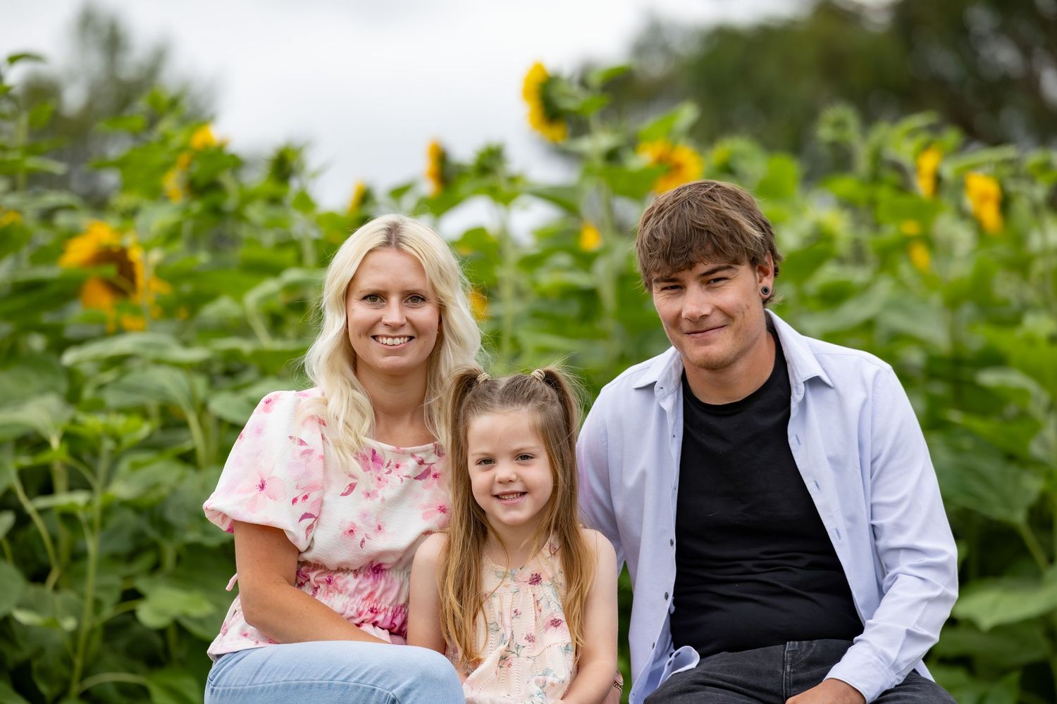 Christchurch family photographer, newborn, lifestyle family photography, Canterbury, couples, maternity, wedding, portrait, love, engagement