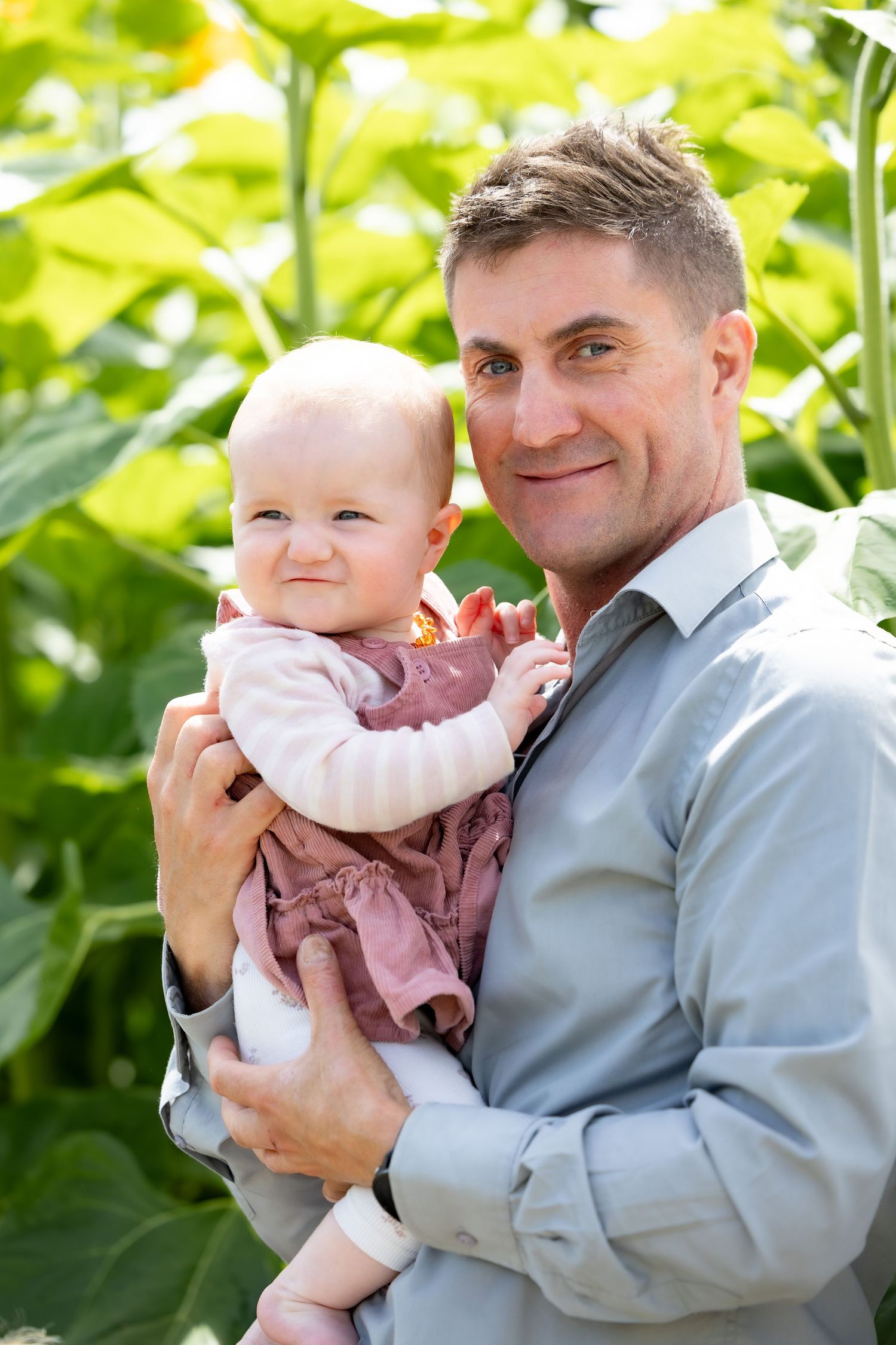 Christchurch family photographer, newborn, lifestyle family photography, Canterbury, couples, maternity, wedding, portrait, love, engagement
