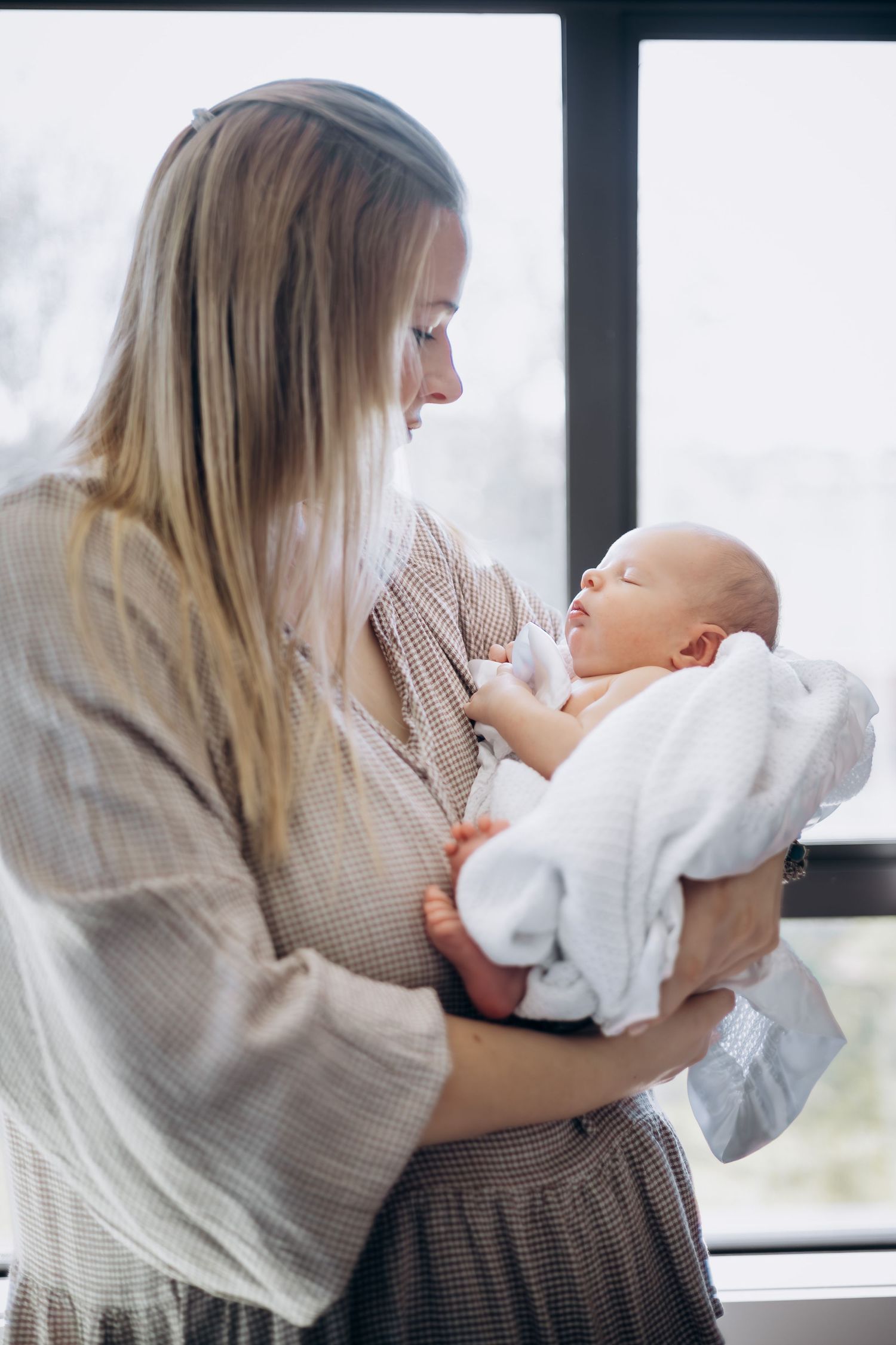 Christchurch family photographer, newborn, lifestyle family photography, Canterbury, couples, maternity, wedding, portrait, love, engagement
