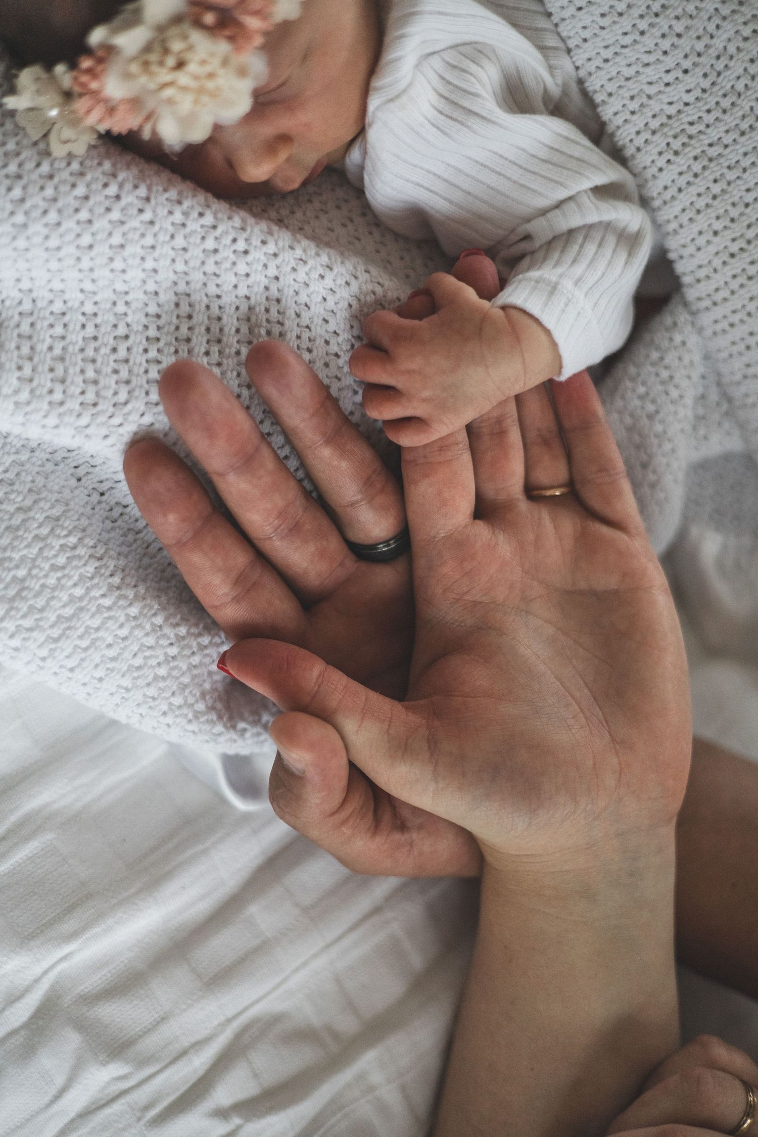 Christchurch family photographer, newborn photographer Christchurch, lifestyle family photography Canterbury, natural maternity photography,