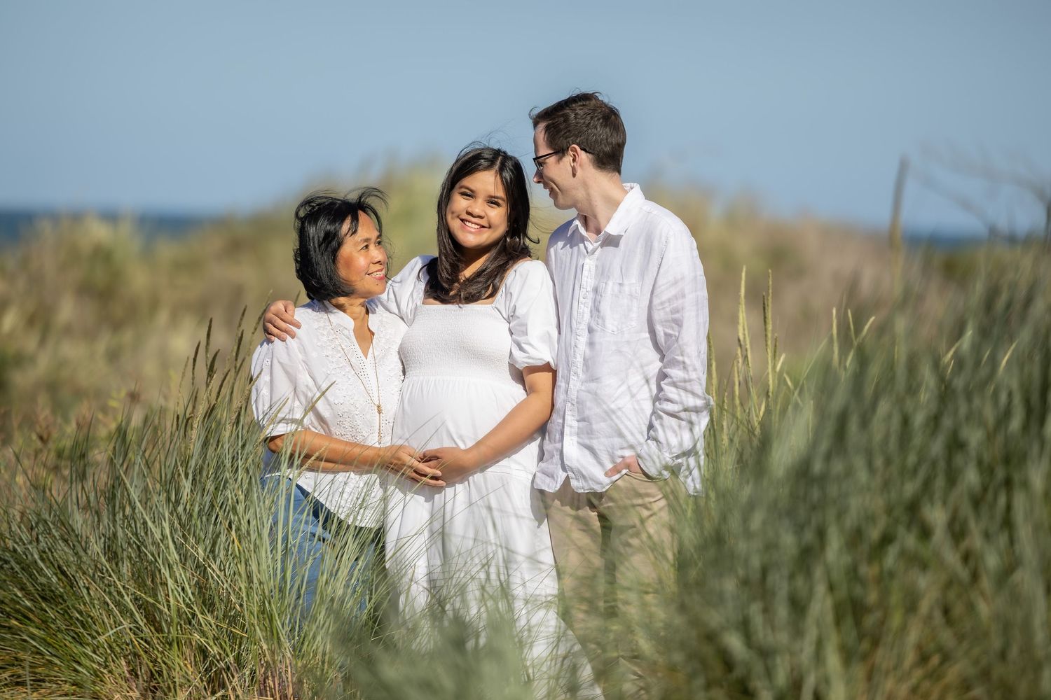 Christchurch family photographer, newborn photographer Christchurch, lifestyle family photography Canterbury, natural maternity photography,