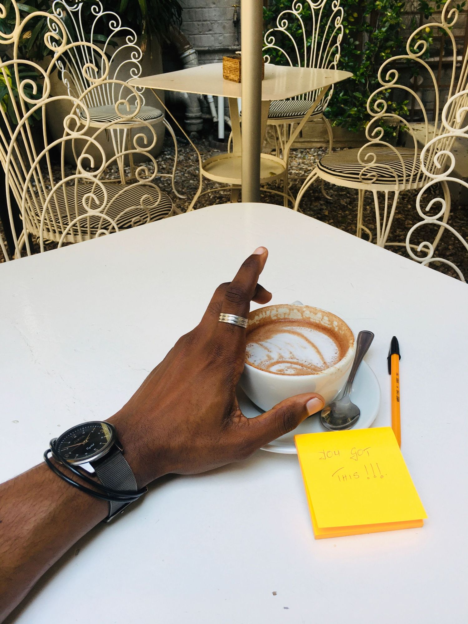 tendayi hand