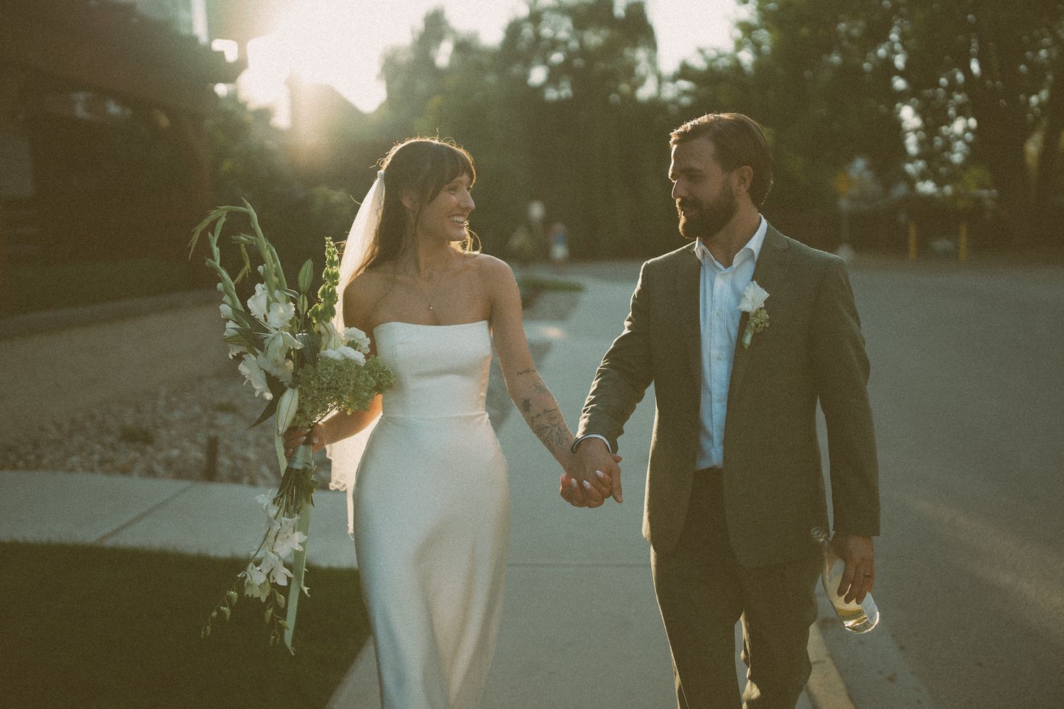 kelowna wedding photographer photography engagement elopement family maternity cheap affordable luxury okanagan bc