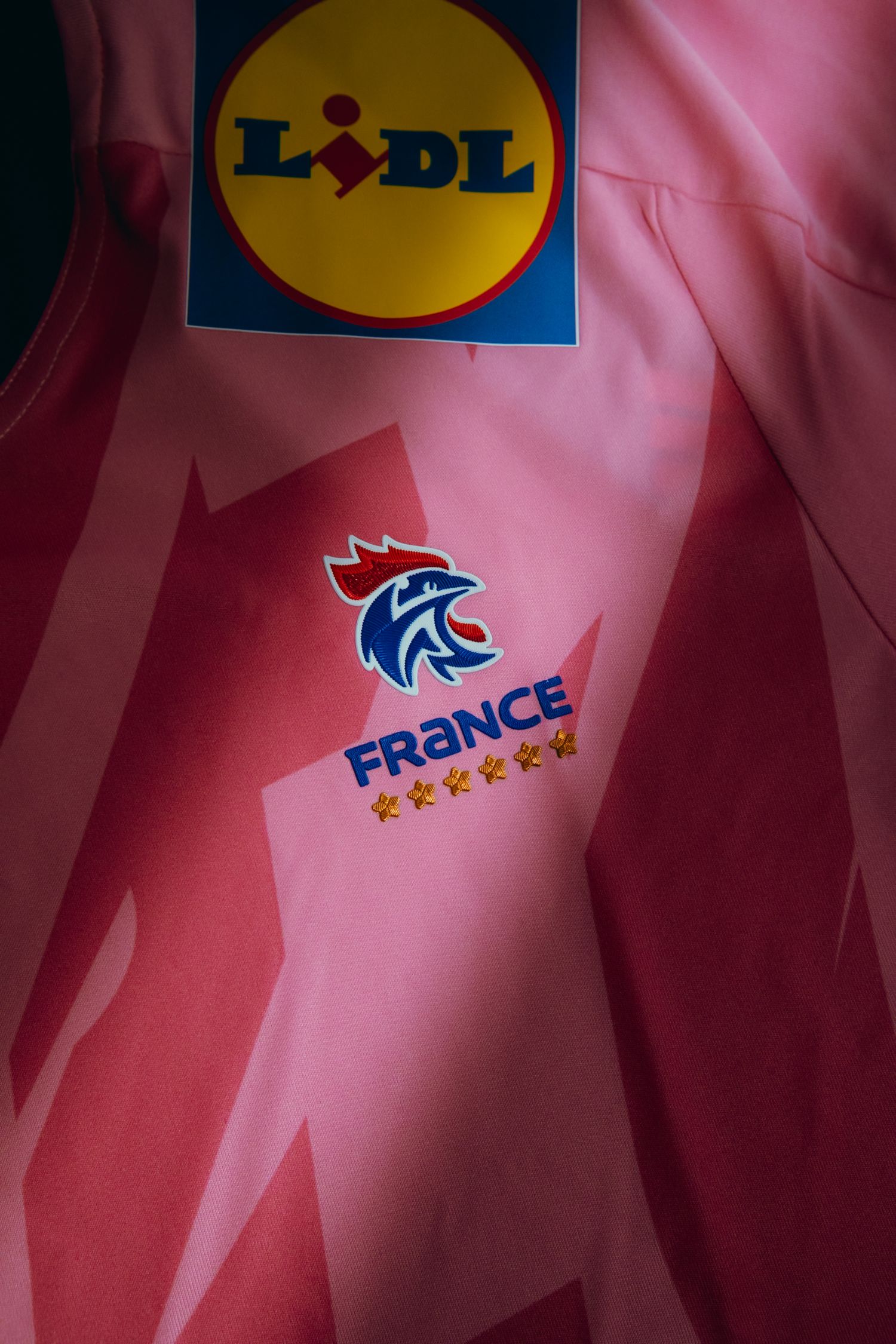 Maillot de l'équipe de France de Handball, par Adidas.
