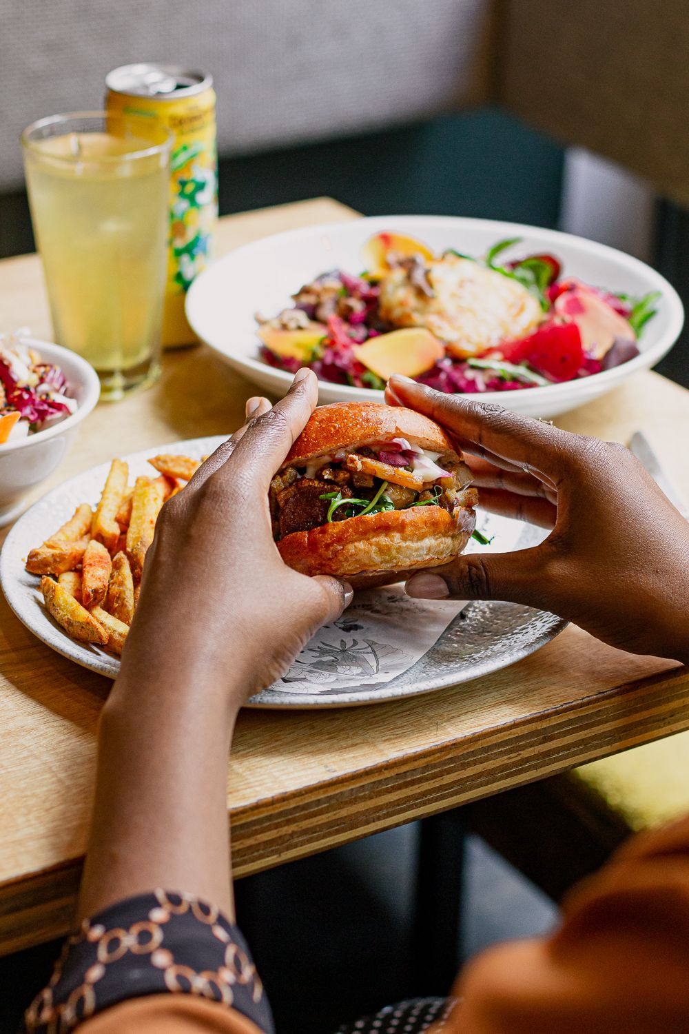 Restaurant photography, burger and fries