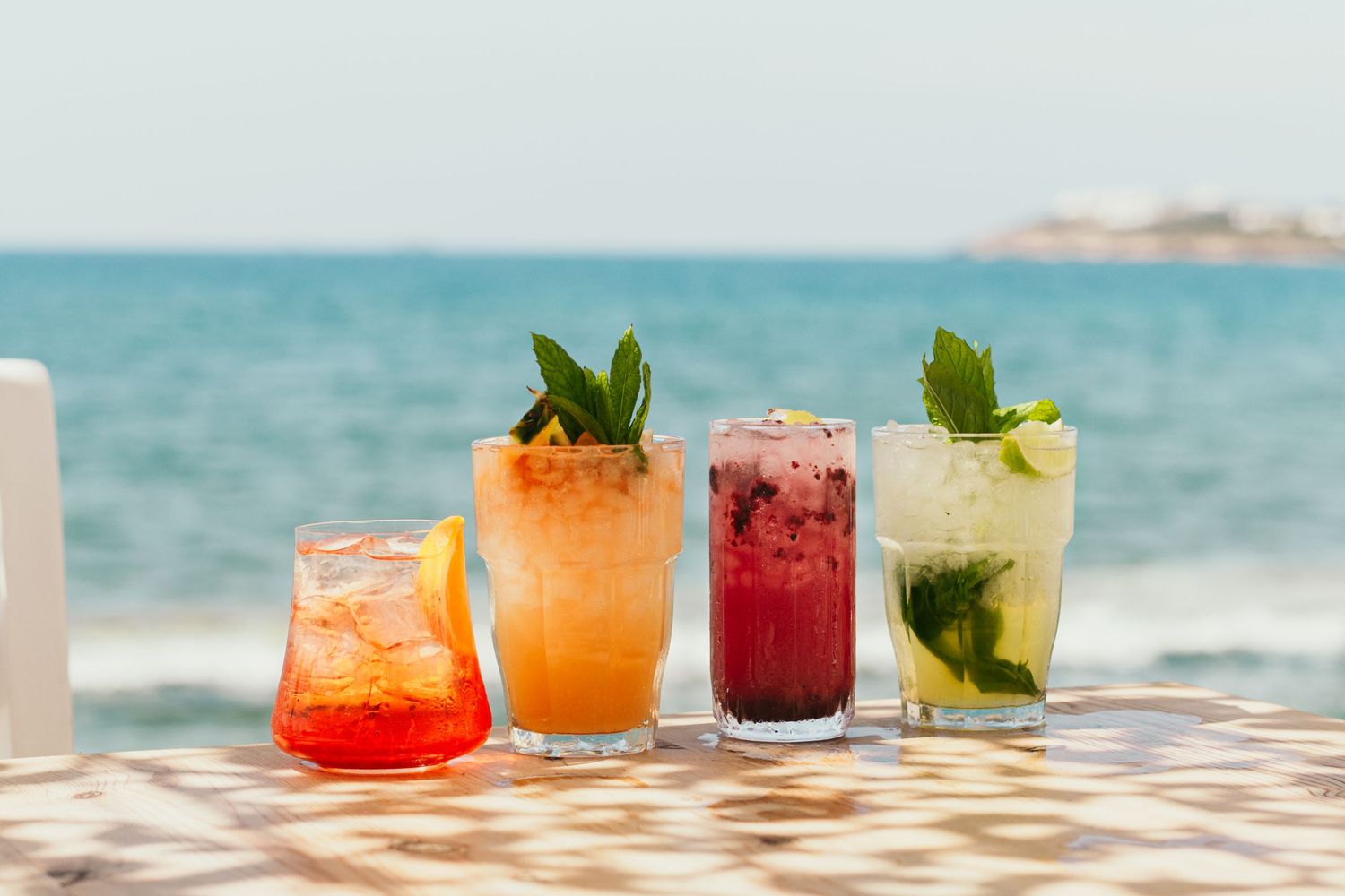 Summer cocktail photography