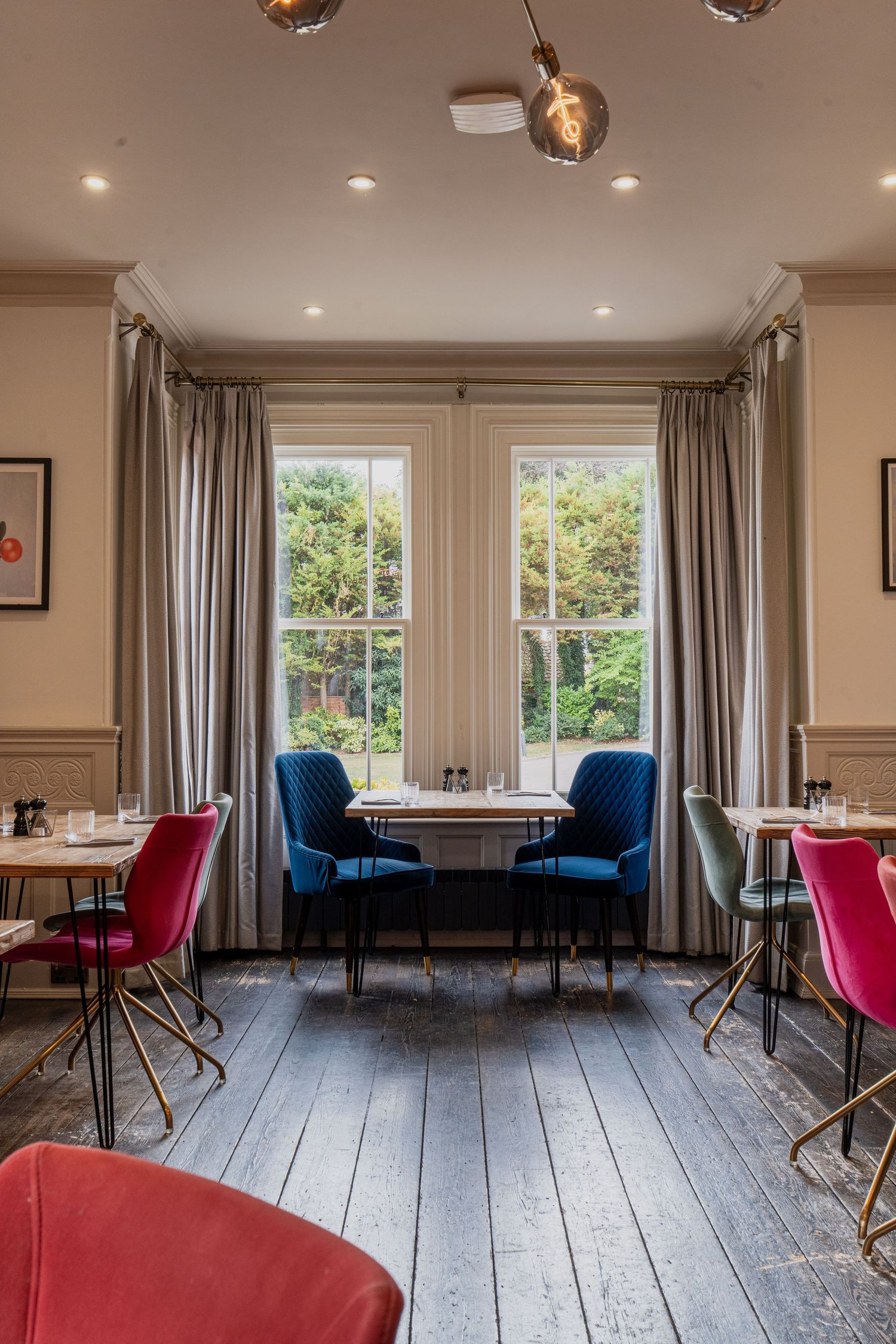 Restaurant photography, interiors