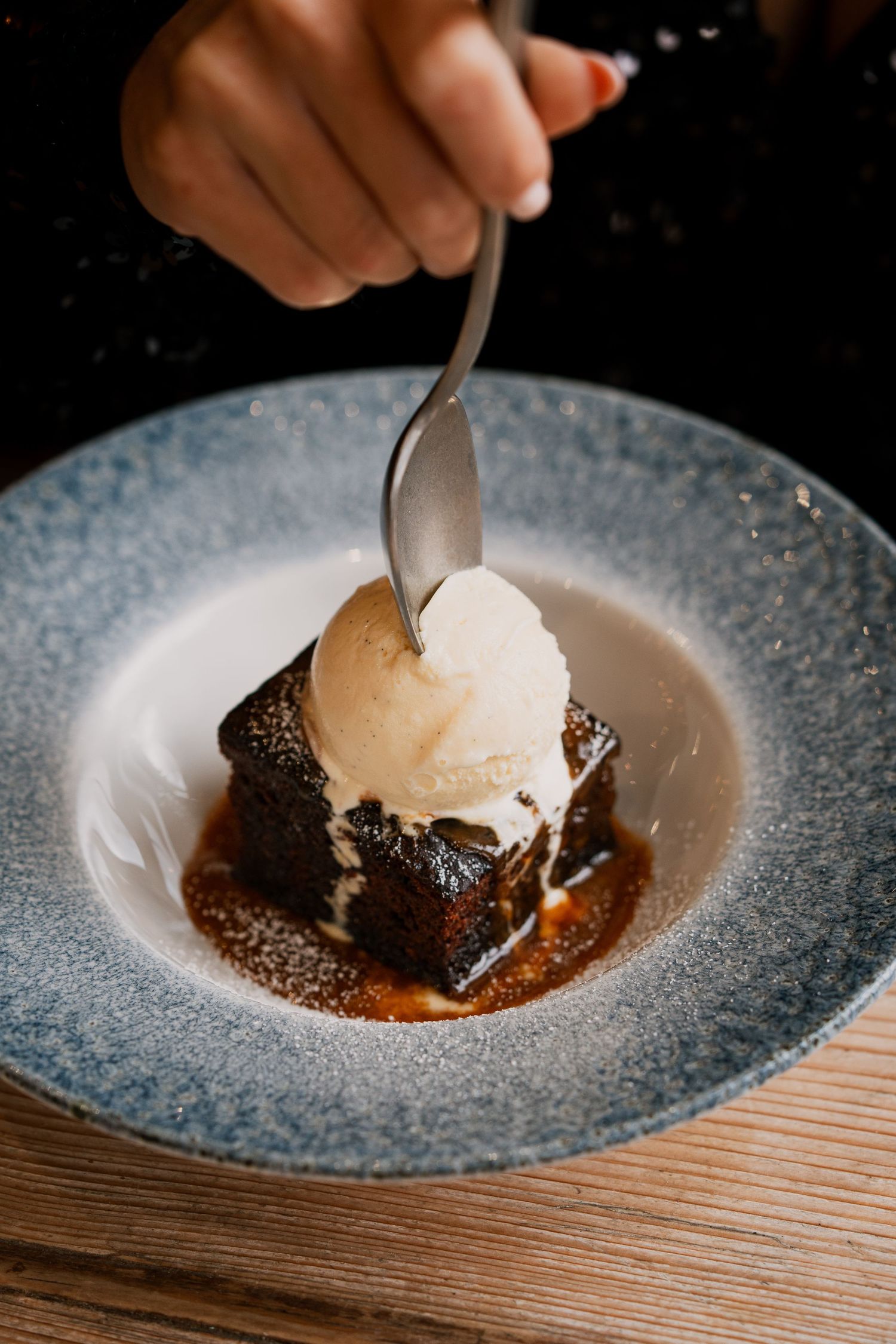 Restaurant photography, sticky toffee pudding