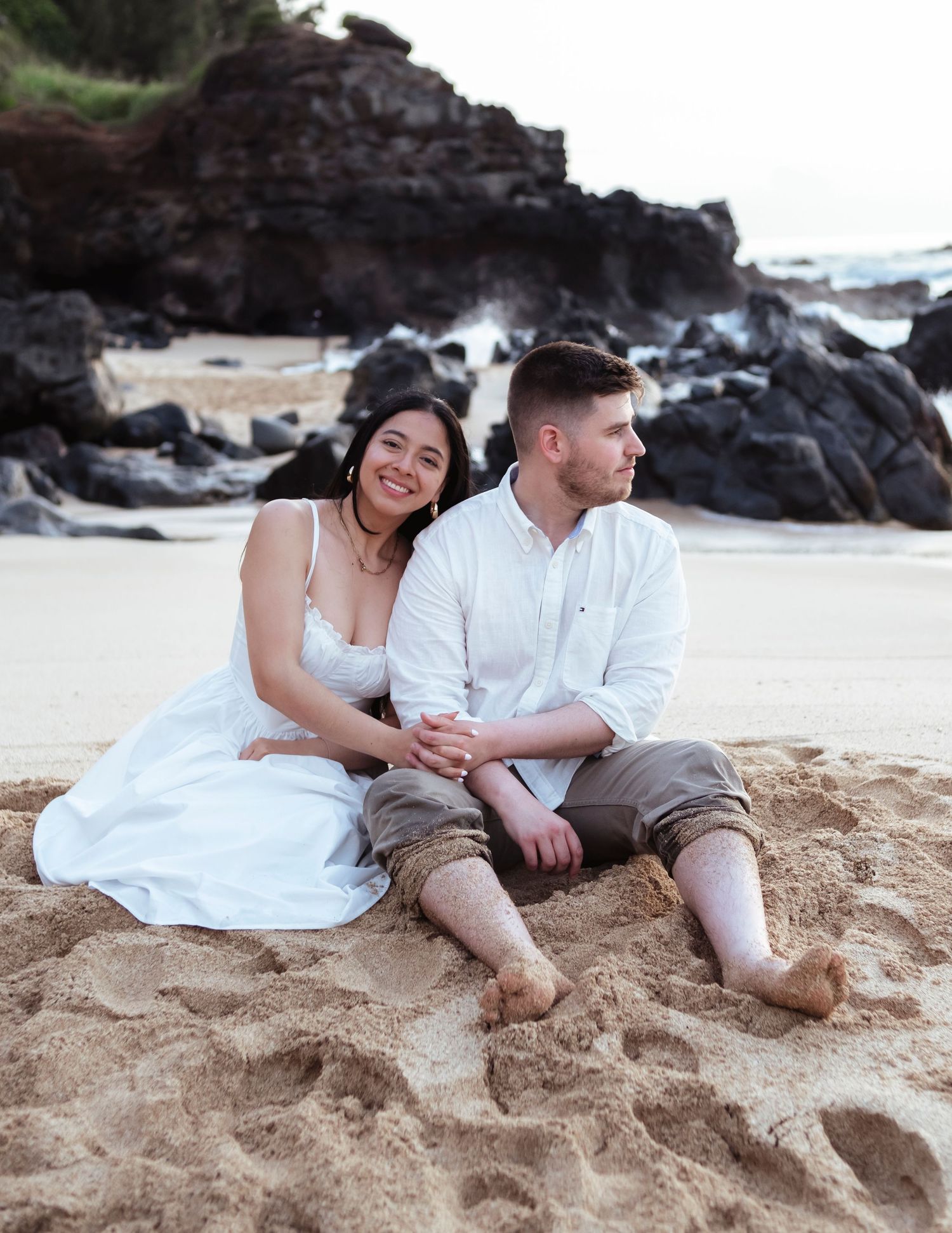 Couples Portrait, Photoshoot on Oahu Hawaii, Waimea Bay, Love Story, Proposal Photoshoot.