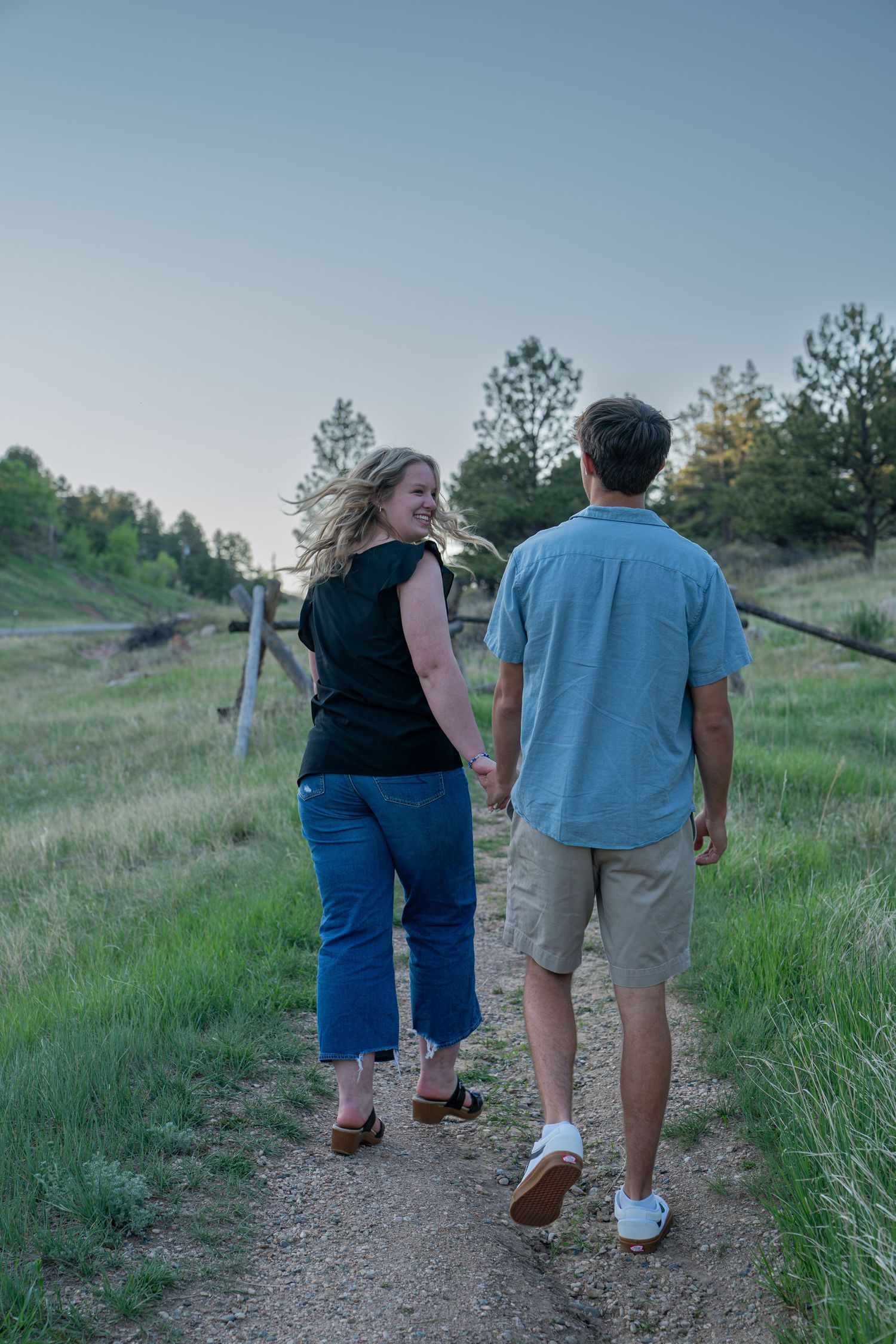 HORSEOOTH COUPLE SESSION TAKEN BY SARAH MICHELLE CREATIVE