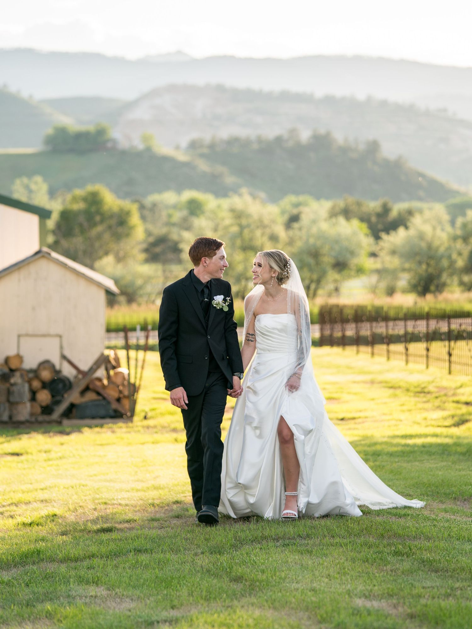 NORTHERN COLORADO WEDDING PORTRAIT TAKEN BY SARAH MICHELLE CREATIVE