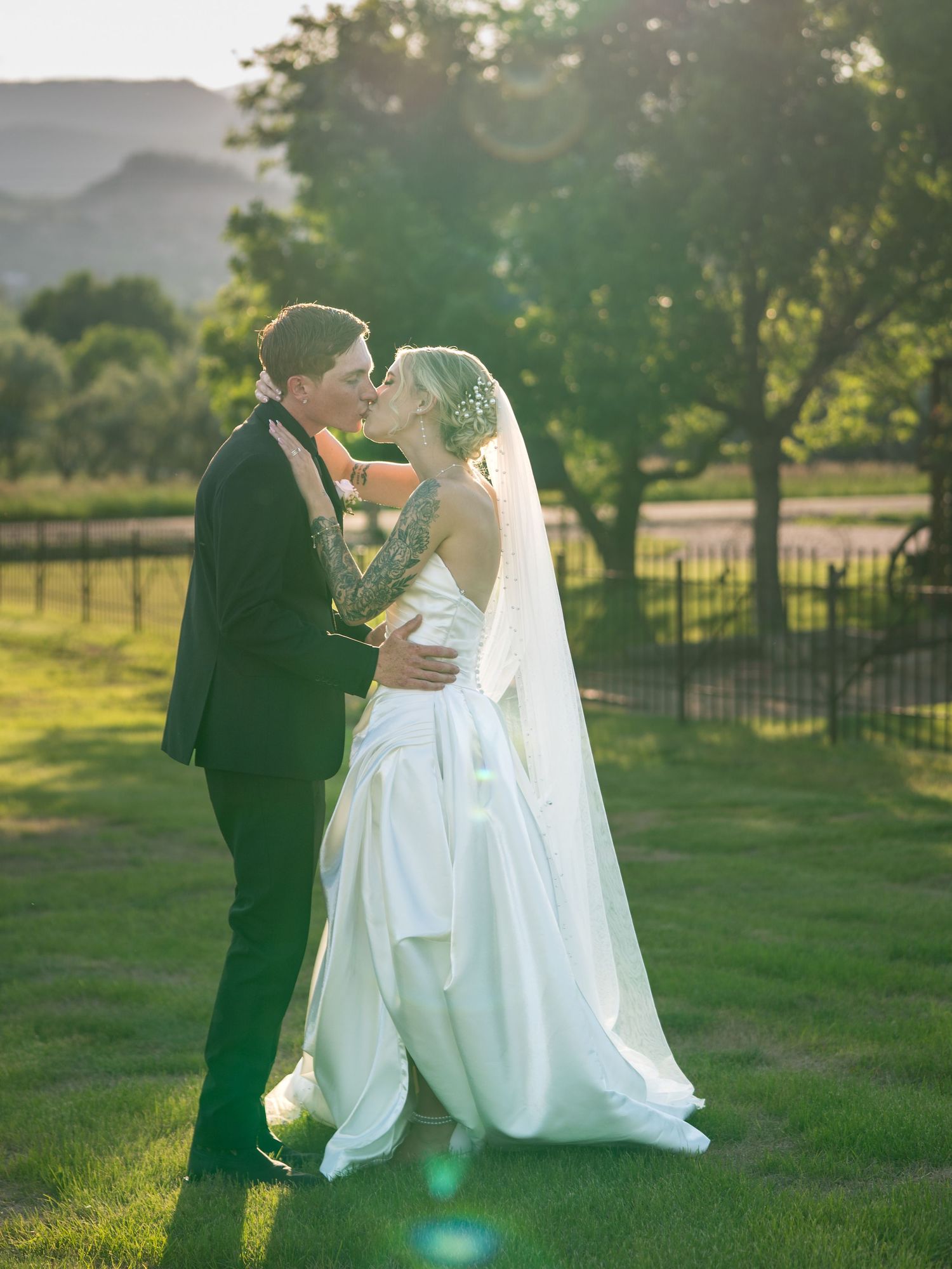 NORTHERN COLORADO WEDDING PHOTO TAKEN BY SARAH MICHELLE CREATIVE