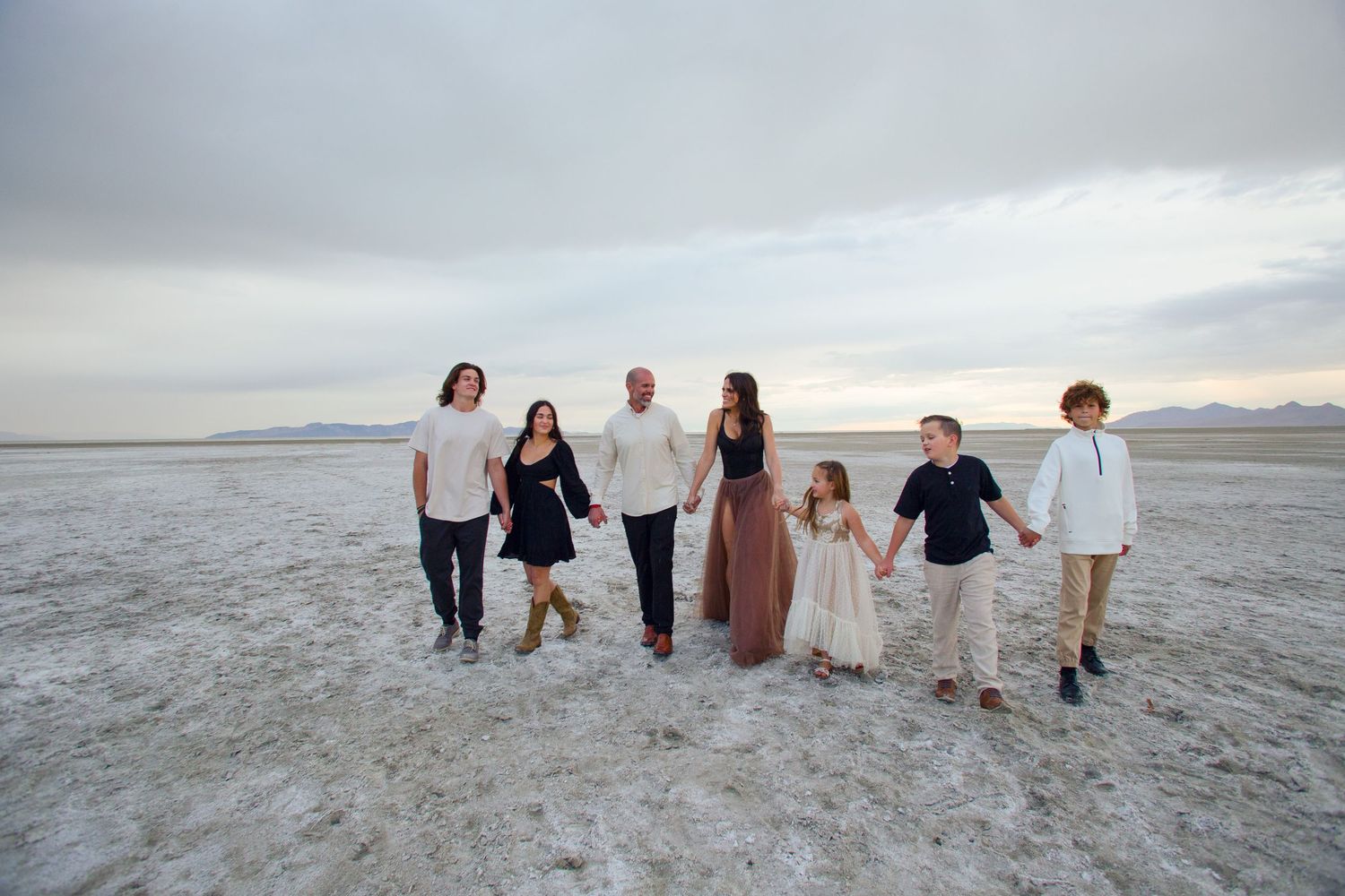 SUU Family Photos, Cedar City Family Photos, Cedar Mountain Photographer, Iron County Family Photographer, Parowan Family Photographer, SUU