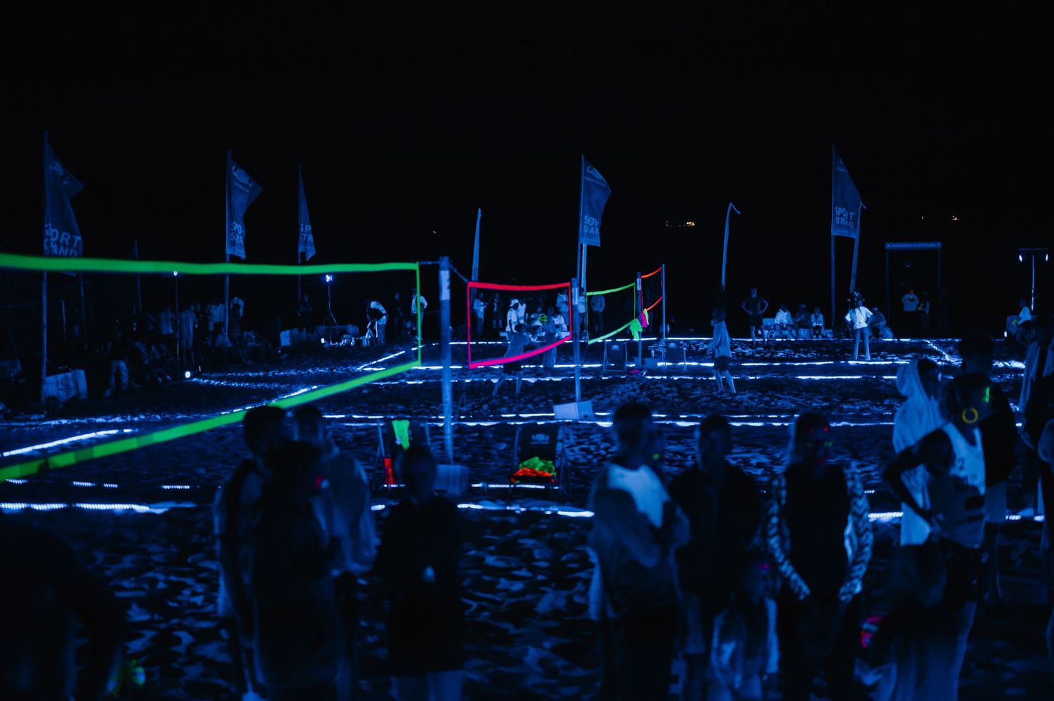 GlowBeachturnier, Ahlbeck, Usedom, Beachvolleyball, Moritzfilmundfoto, Lichter, Bunt, BeachMüggelsee, Videograf Sportevent, Sportfotograf