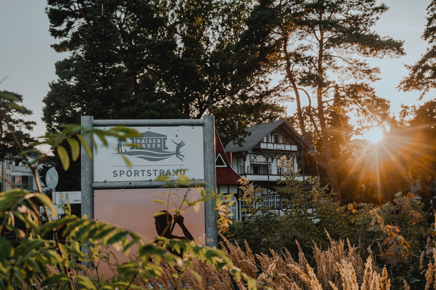GlowBeachturnier, Ahlbeck, Usedom, Beachvolleyball, Moritzfilmundfoto, Lichter, Bunt, BeachMüggelsee, Videograf Sportevent, Sportfotograf