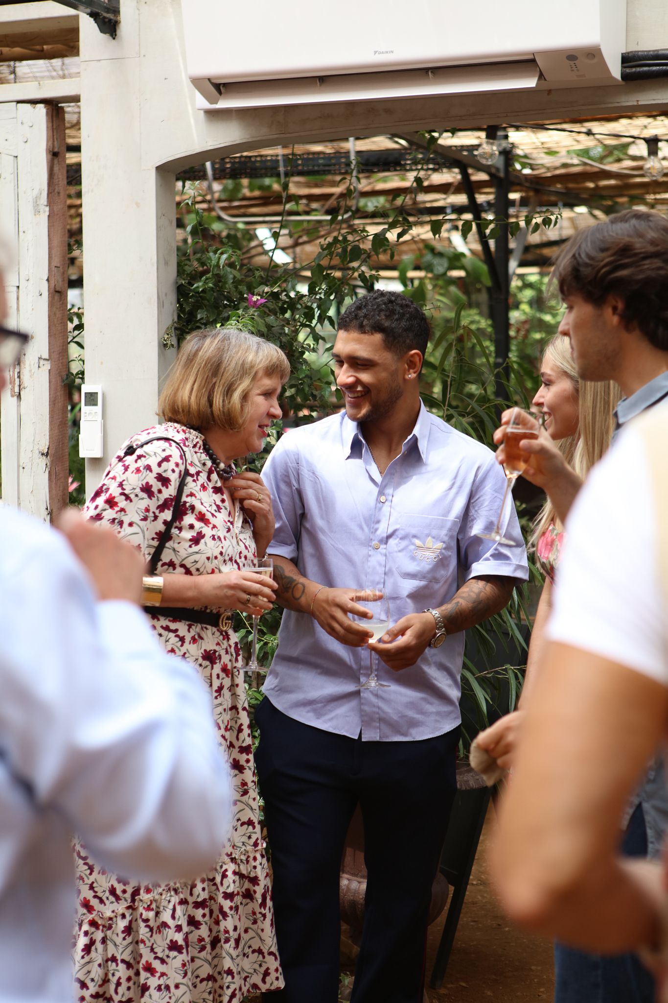 Event photography, candids. people hugging