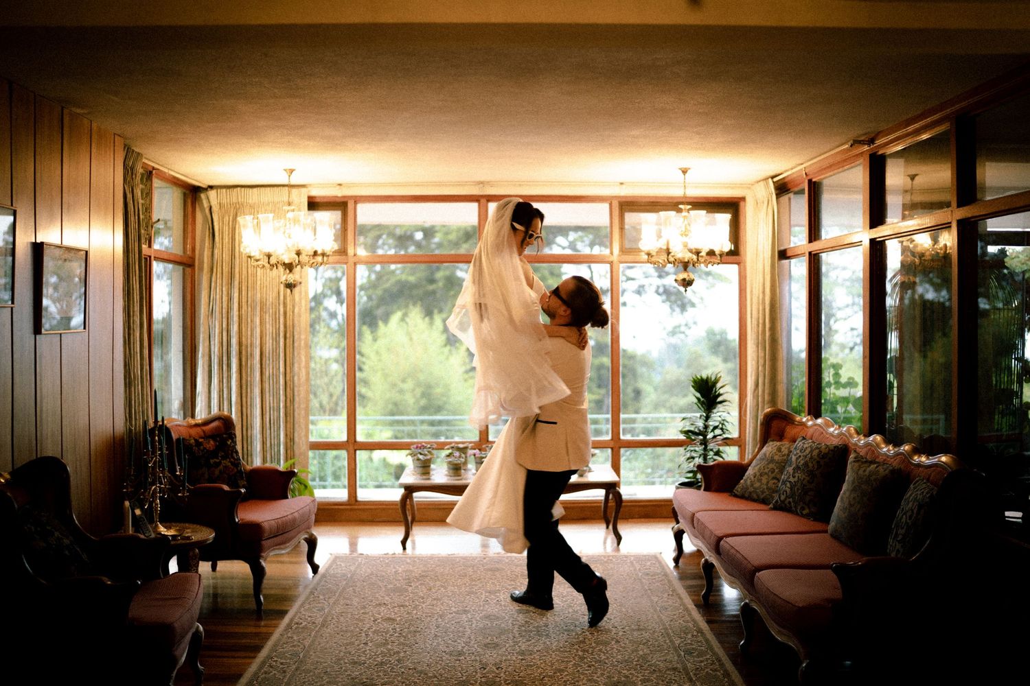 flash wedding photography