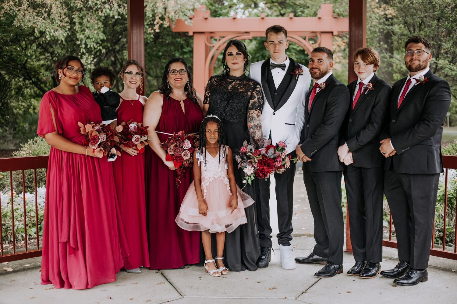 Family picture during wedding photo session