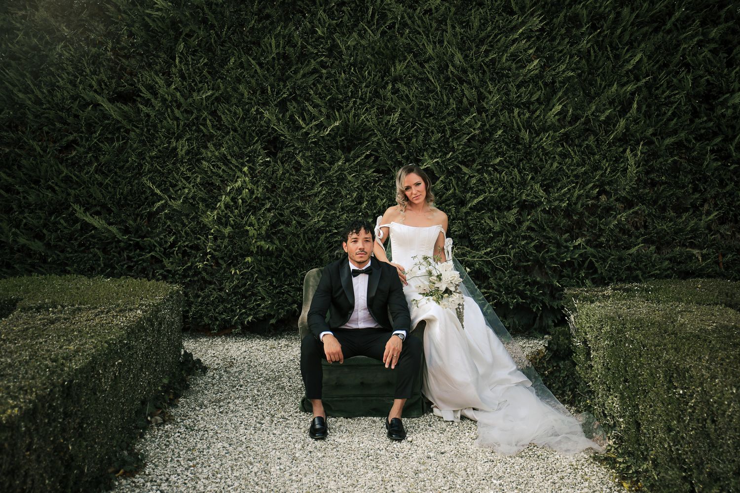 Italian couple at a villa in Italy after wedding photoshoot.