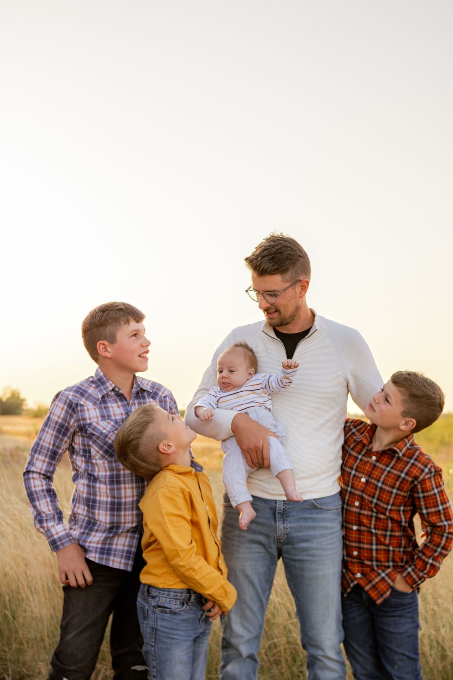 Wichita family photography with natural light and candid poses, creating timeless, joyful portraits you’ll proudly display forever.