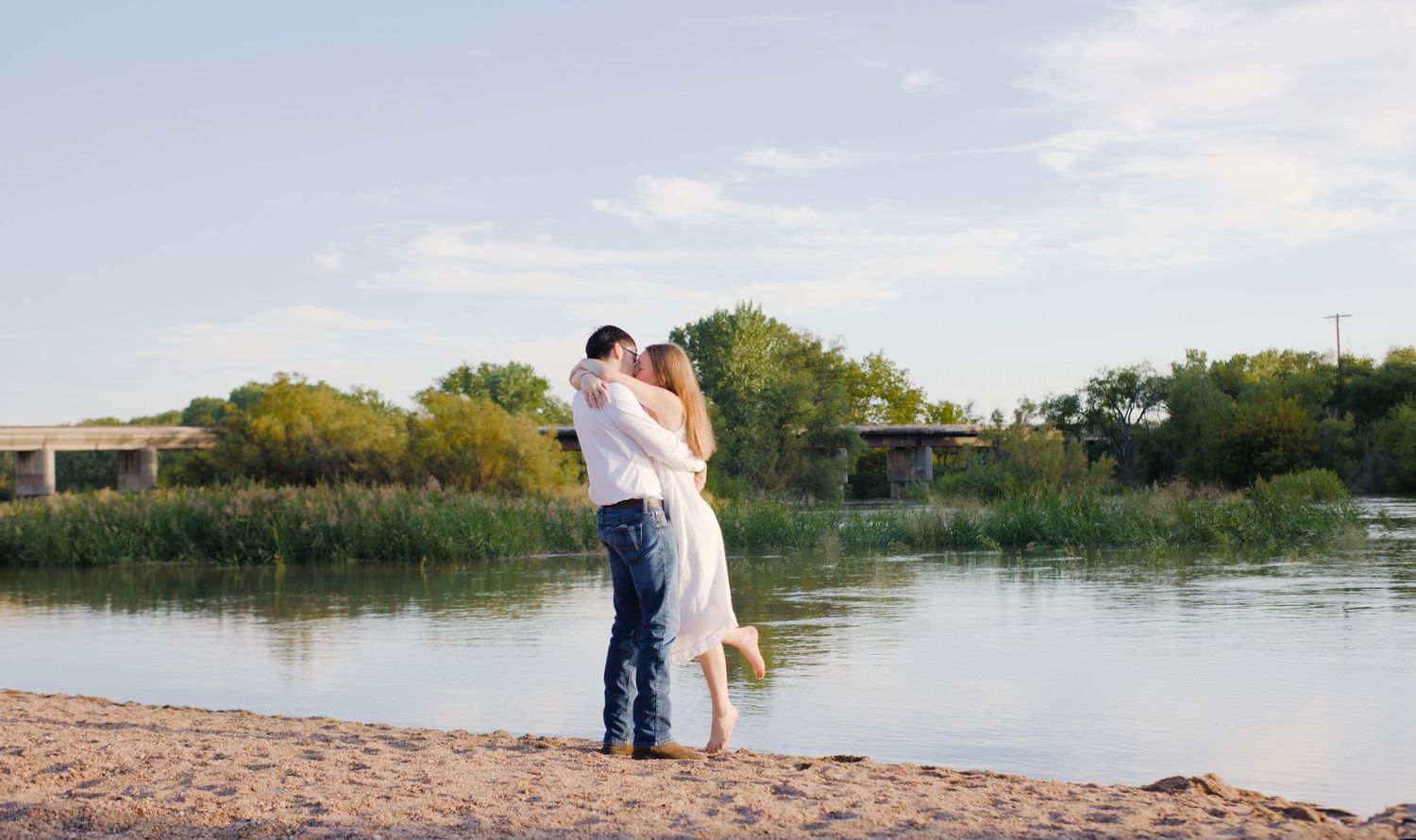 Couples engagement photos on beach, river photography in kansas