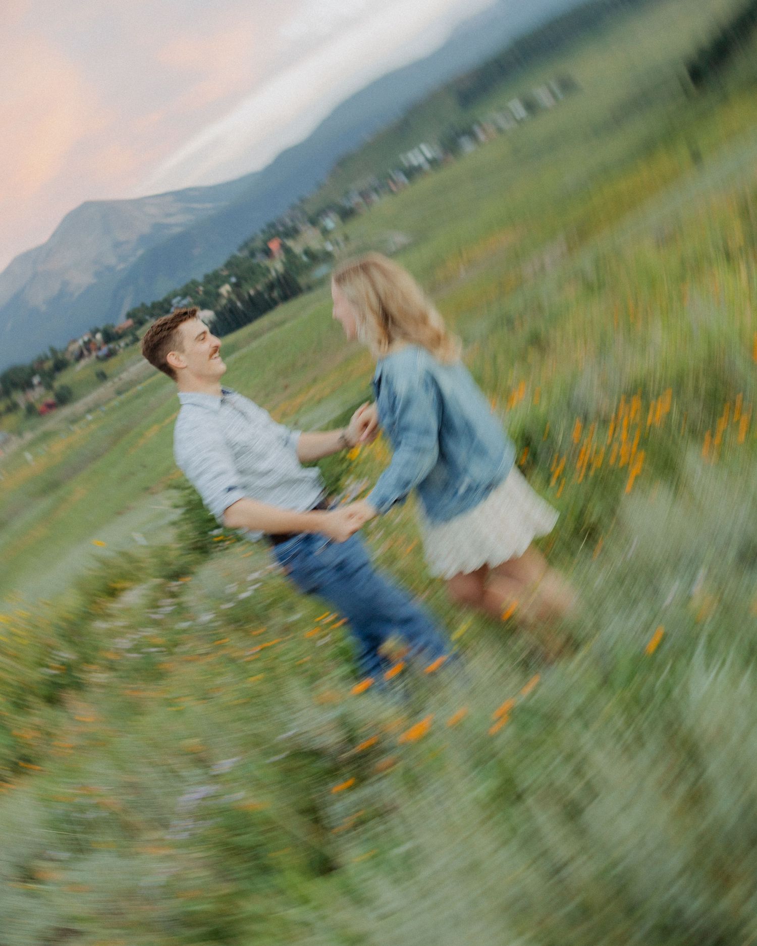 A couples photoshoot in Mount Crested Butte, Colorado.