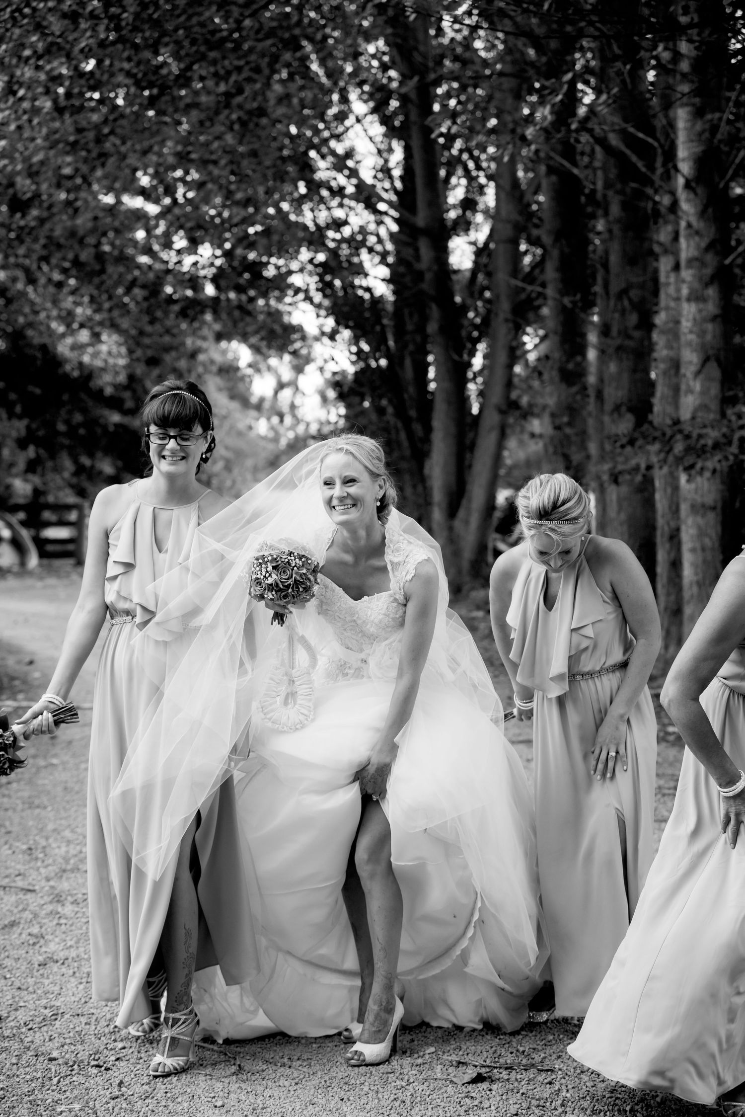 Bridal party at Trents Vineyard