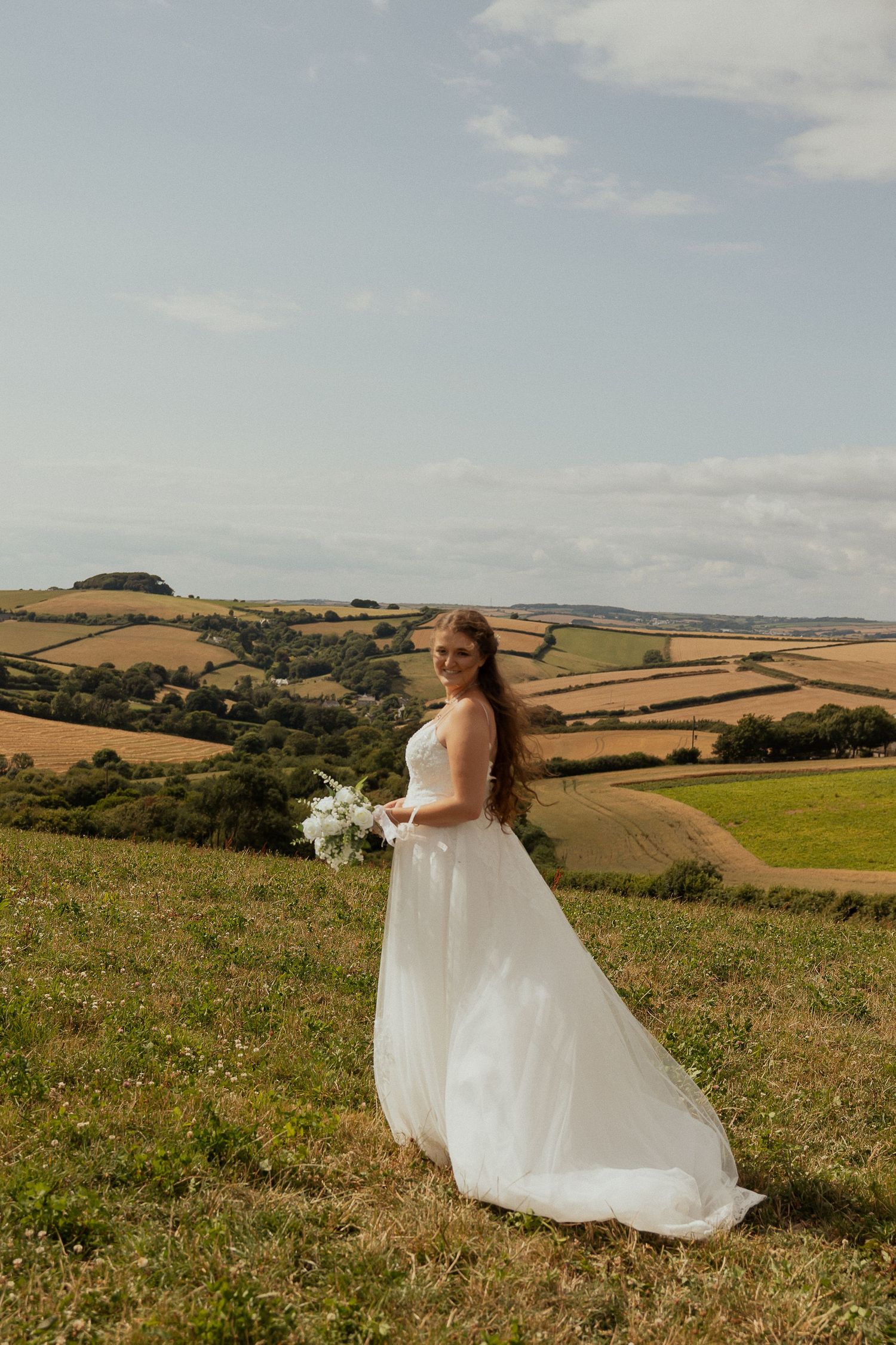 Beautiful bridal portrait in the South Devon countryside