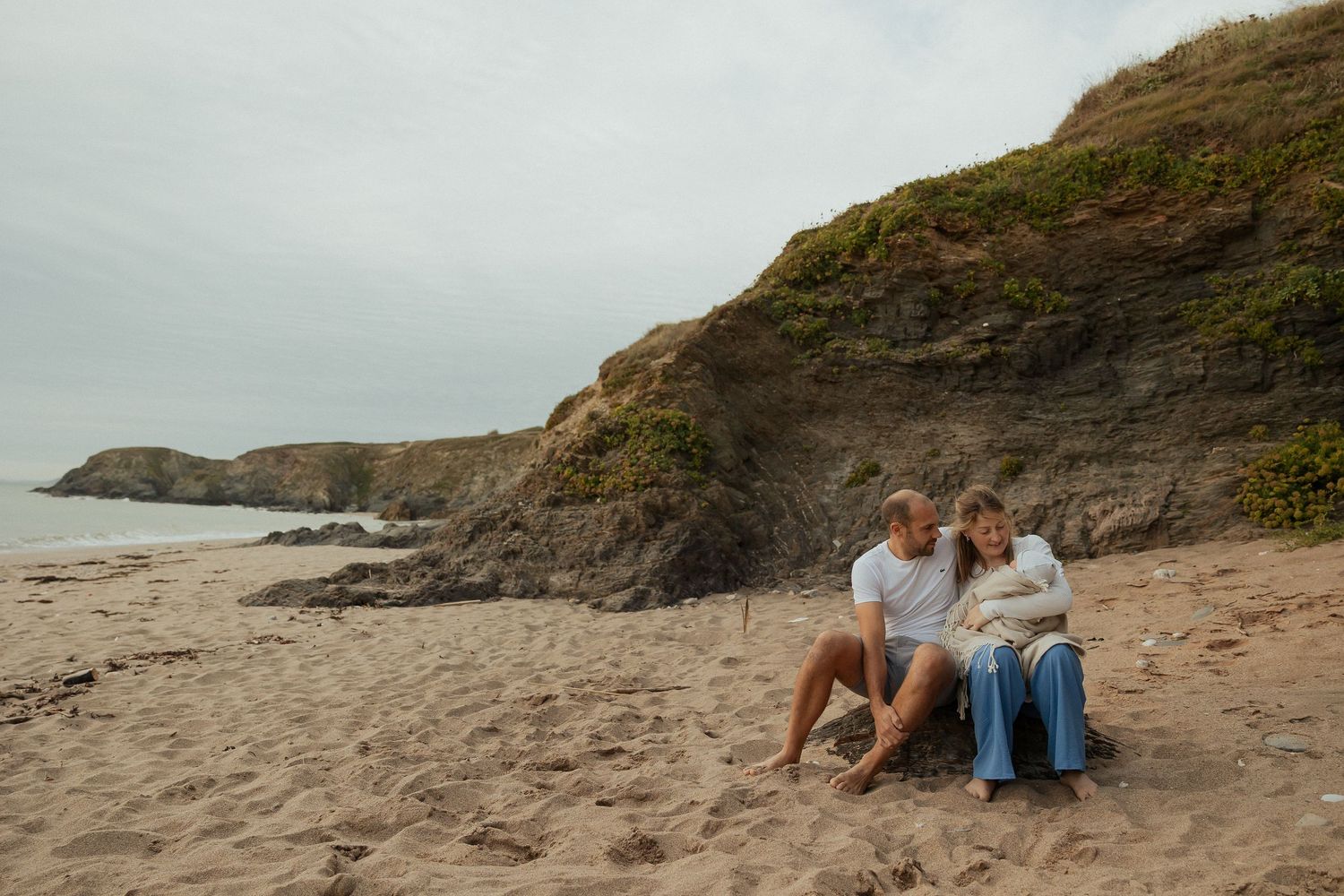 relaxed newborn photography session at Yarmar Beach, Thurlestone in the South Hams, South Devon