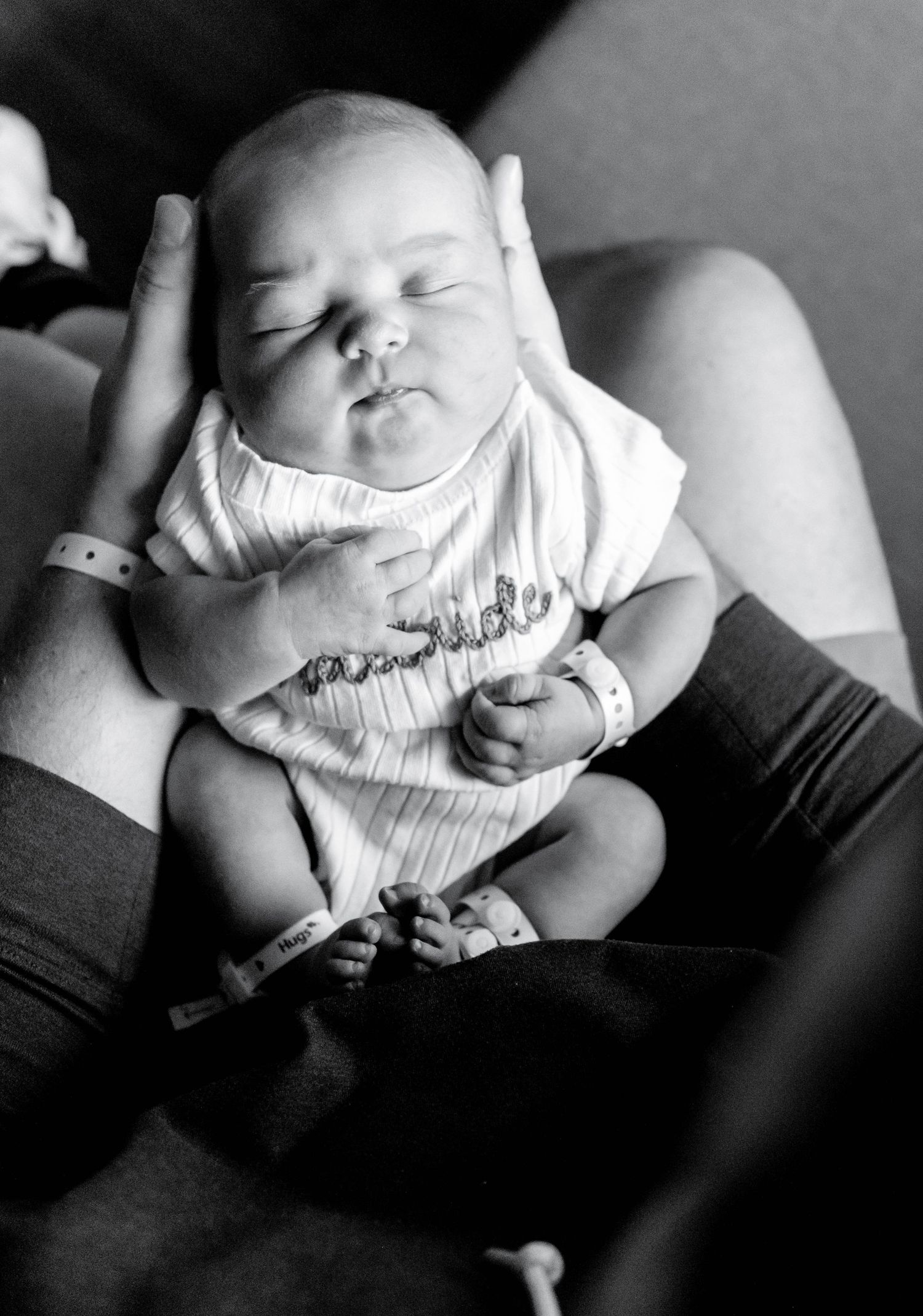 Newborn photography at Baton Rouge’s Woman’s Hospital — timeless, heartfelt portraits capturing the first precious moments with your baby.