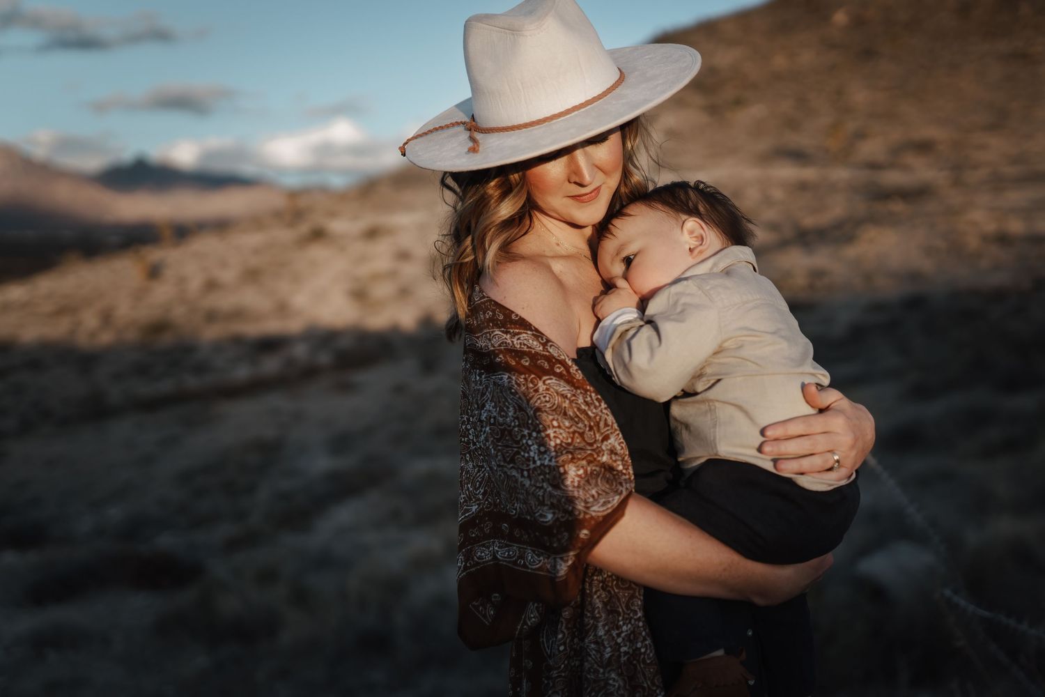 Rockwall, Greenville, Royse City, Dallas-Fort Worth, Forney, Heath, Fate, and nearby areas._FAMILY PHOTOGRAPHER