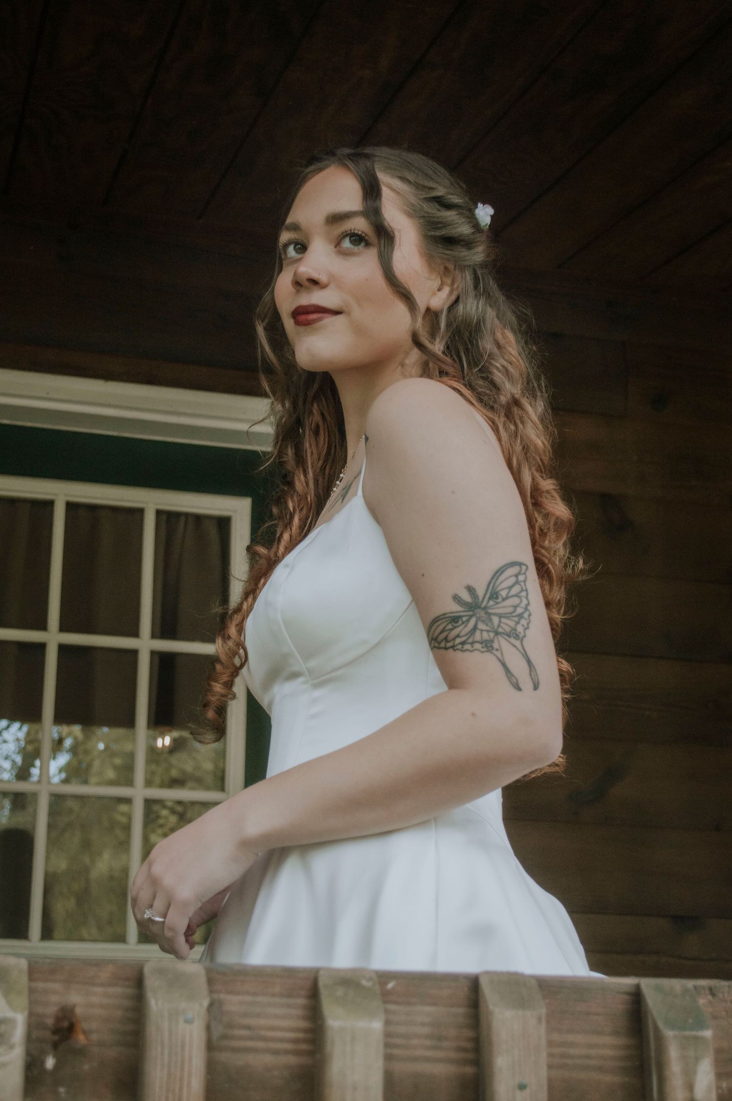 Romantic photography session capturing authentic connection.