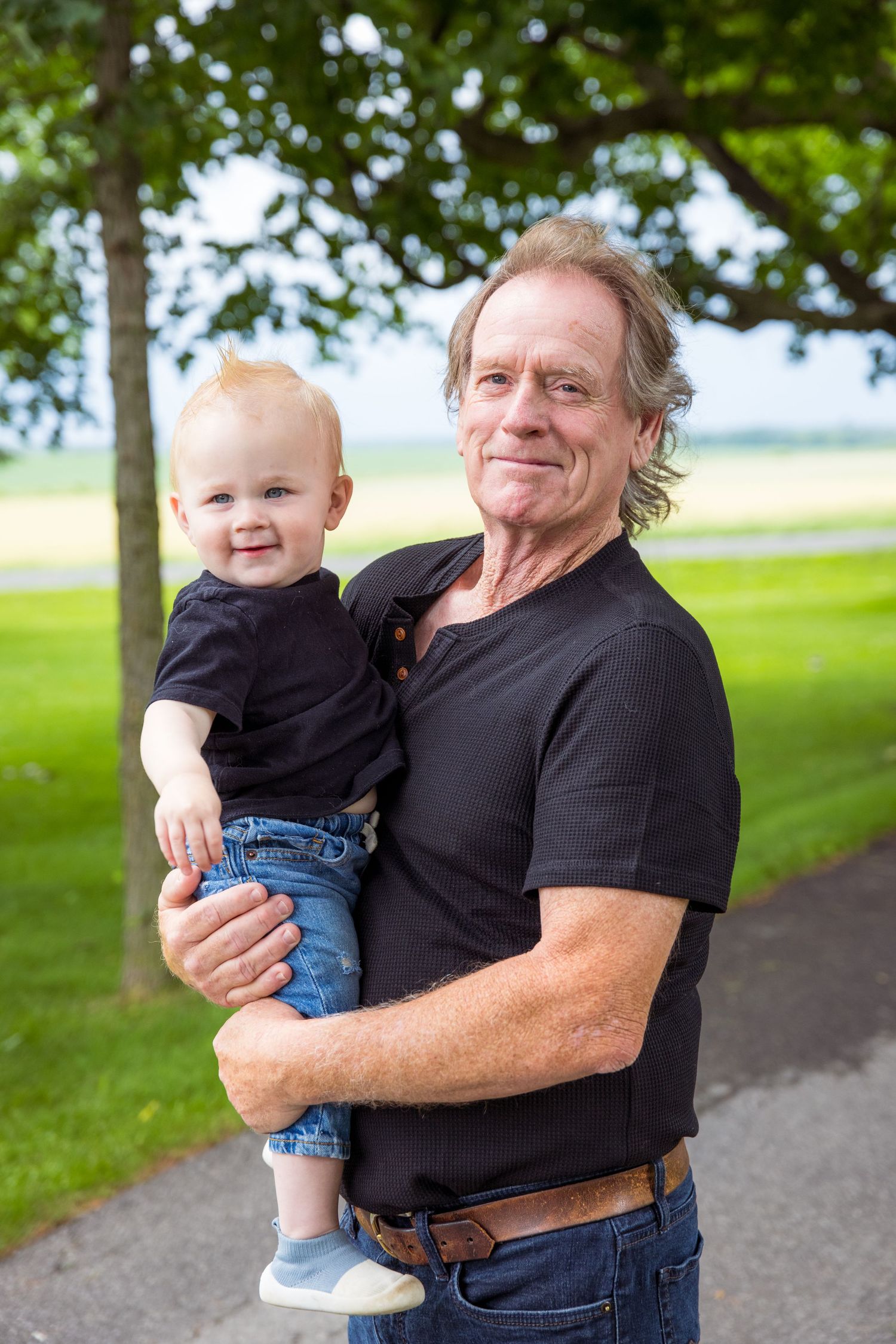 Ottawa Wedding & Lifestyle Photographer Tim Gowling