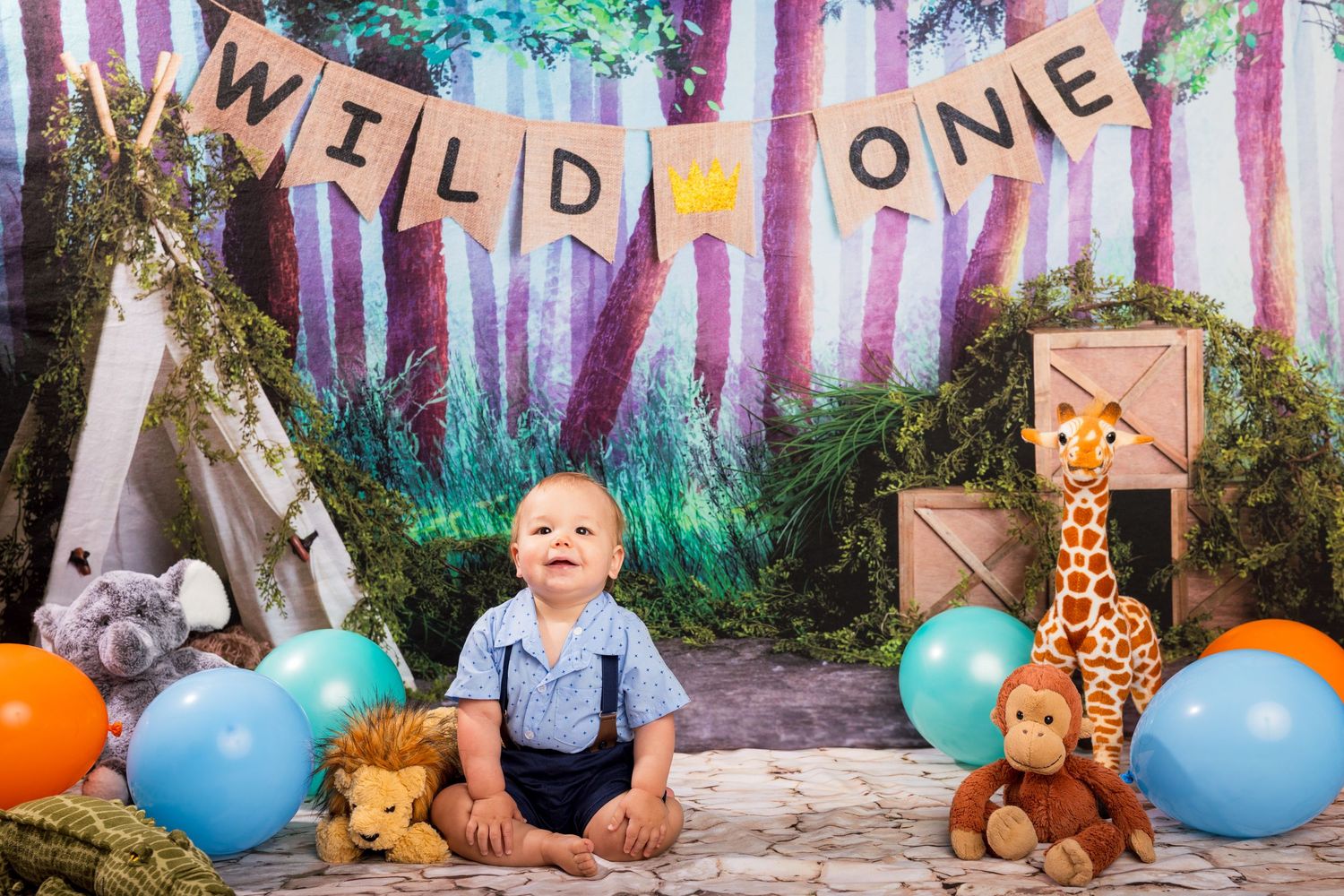Ottawa baby getting pictures for his first birthday | Tim Gowling Photography