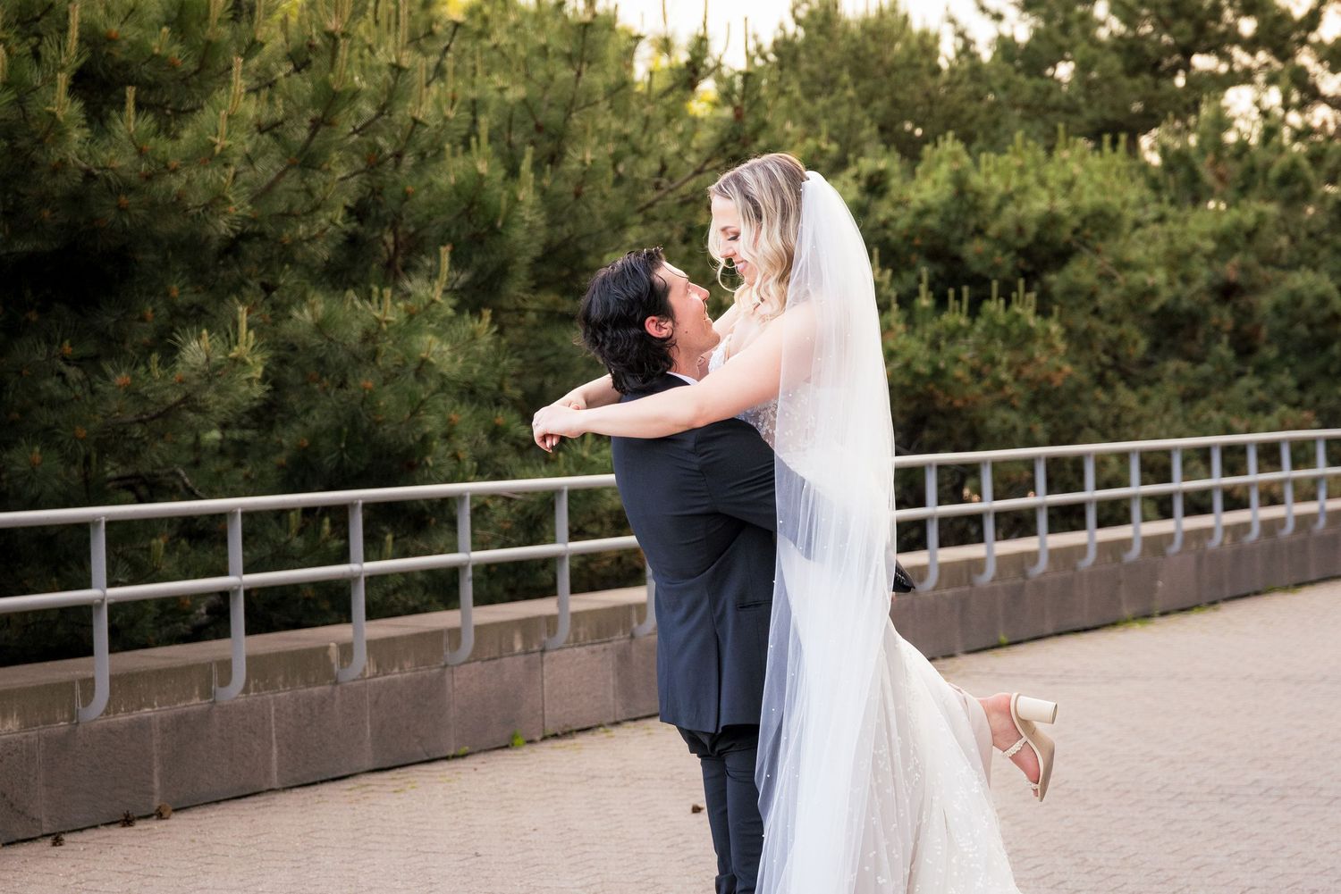 Wedding Photographer Ottawa Ontario | National Gallery of Canada Ottawa