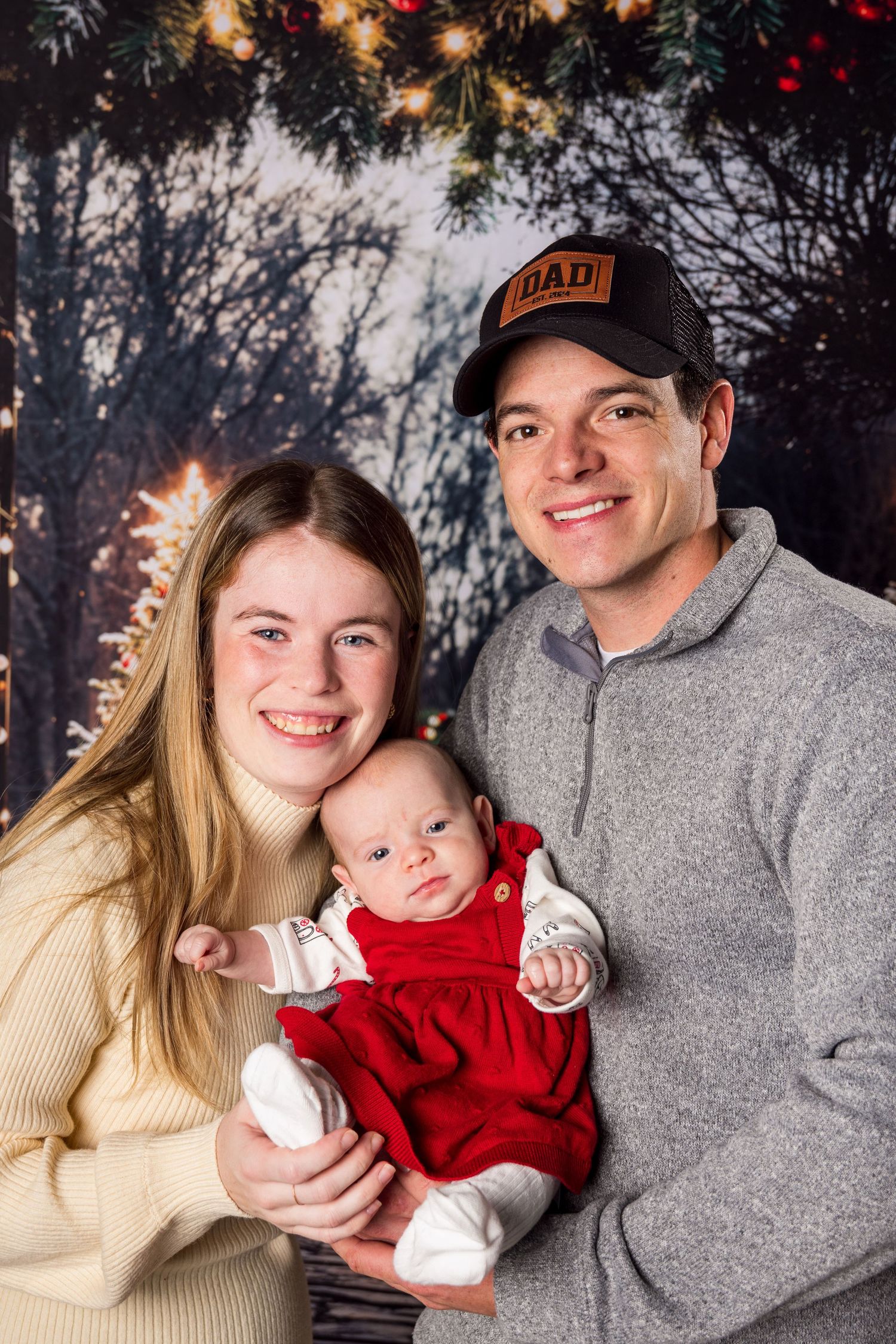 Christmas Family portraits | Russell Flea Market | Ottawa Wedding & Lifestyle Photographer | Tim Gowling Photography