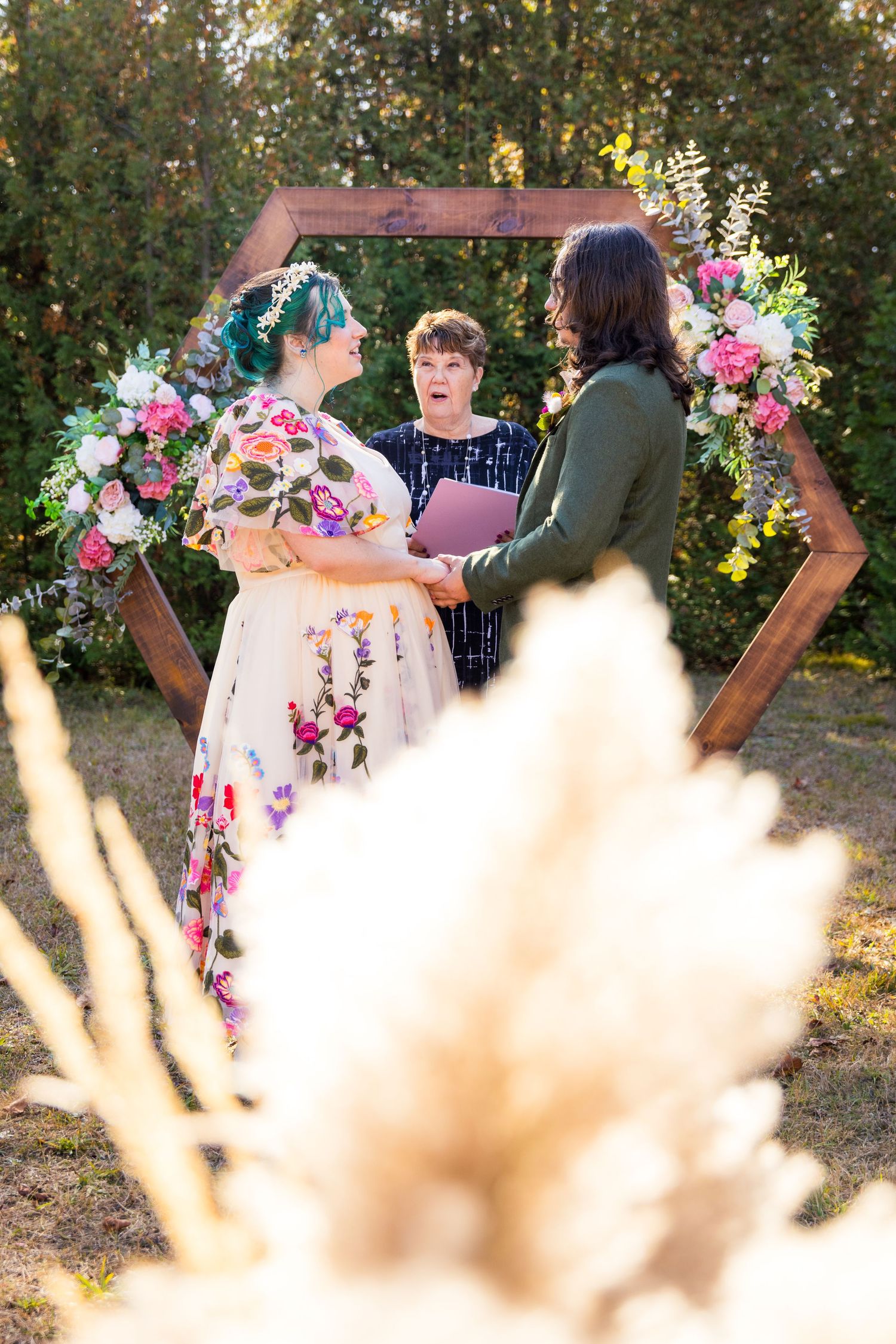 Bride and Groom getting married at the lovely Chateau Mille Fleurs Wedding & Event Venue Merrickville Ontario Tim Gowling Photography