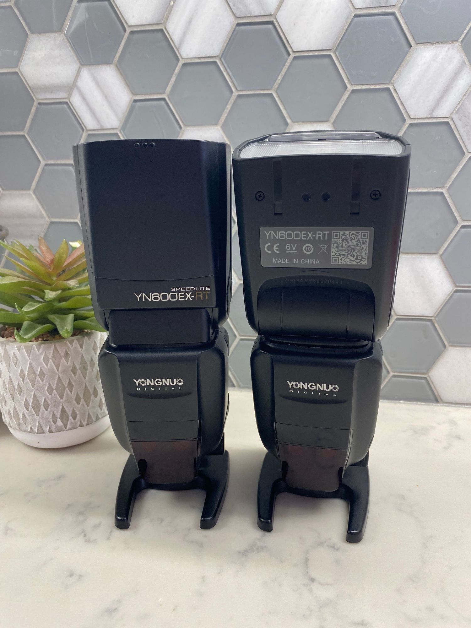Yongnuo 600ex-rt speedlites