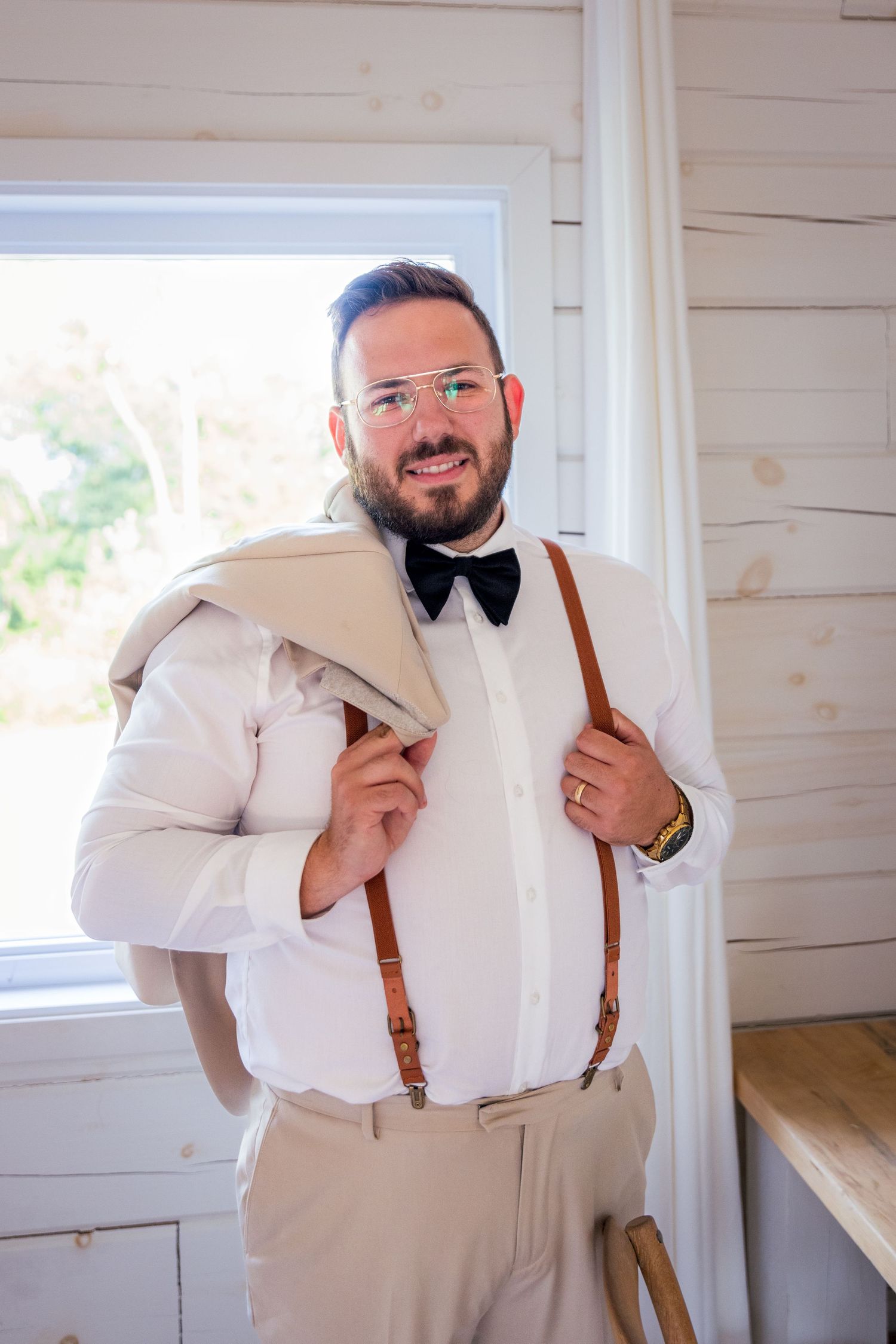 Wedding & Lifestyle Photographer | Tim gowling Photography | Ottawa's Cliffside Wedding Venue Le Belvédère