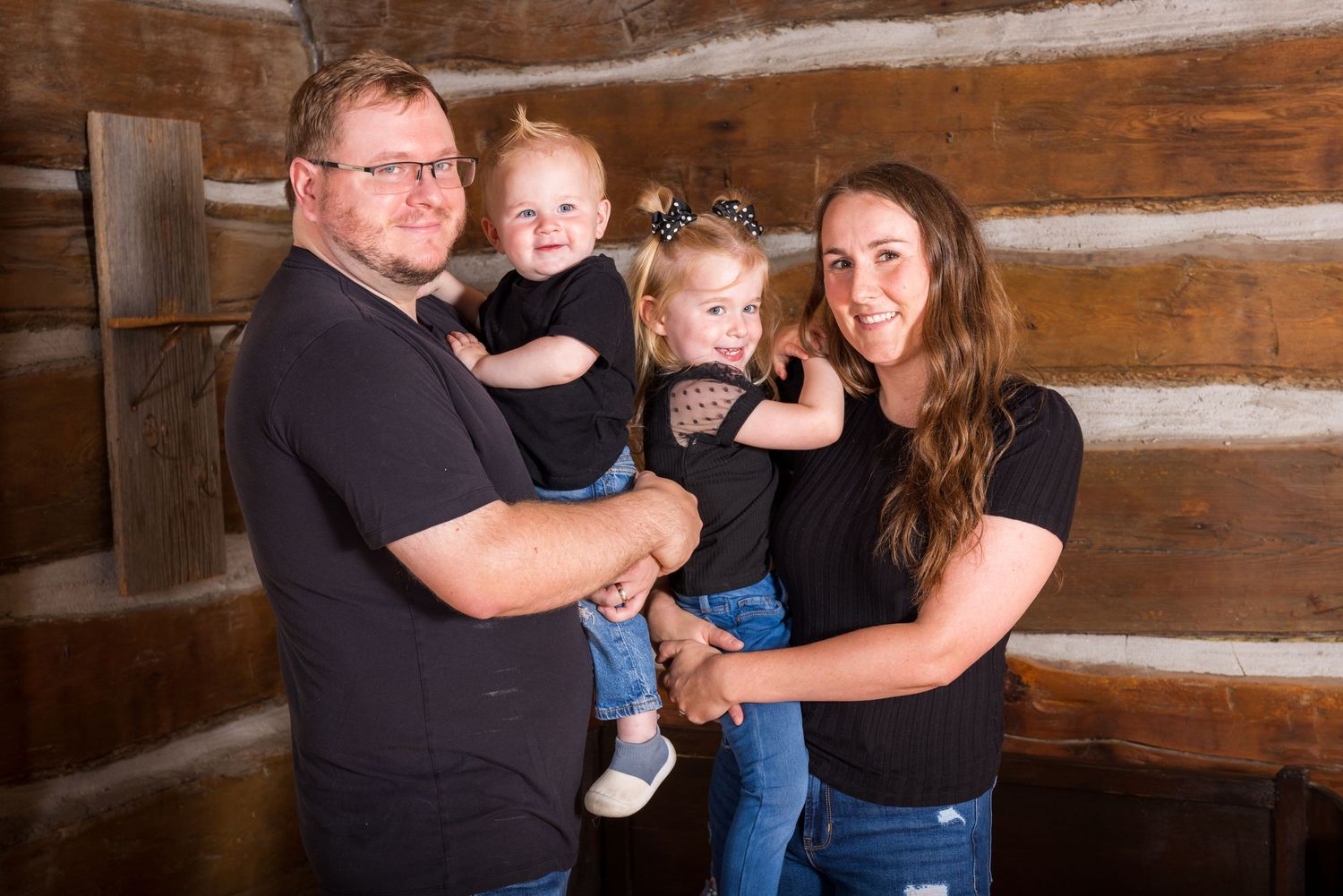 Ottawa Wedding & Lifestyle Photographer Tim Gowling