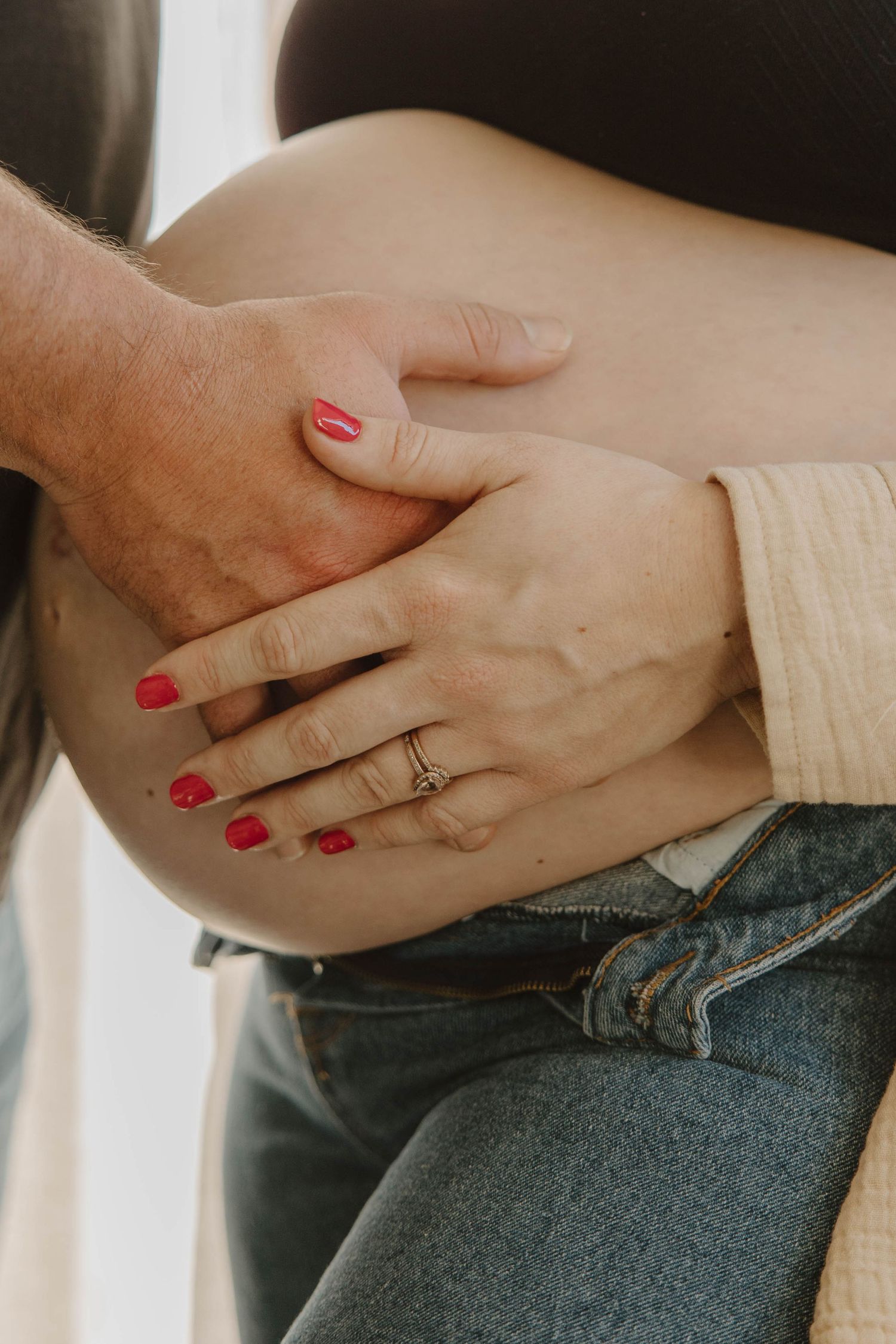Natural light indoor maternity photography in Jeffrey’s Bay South Africa