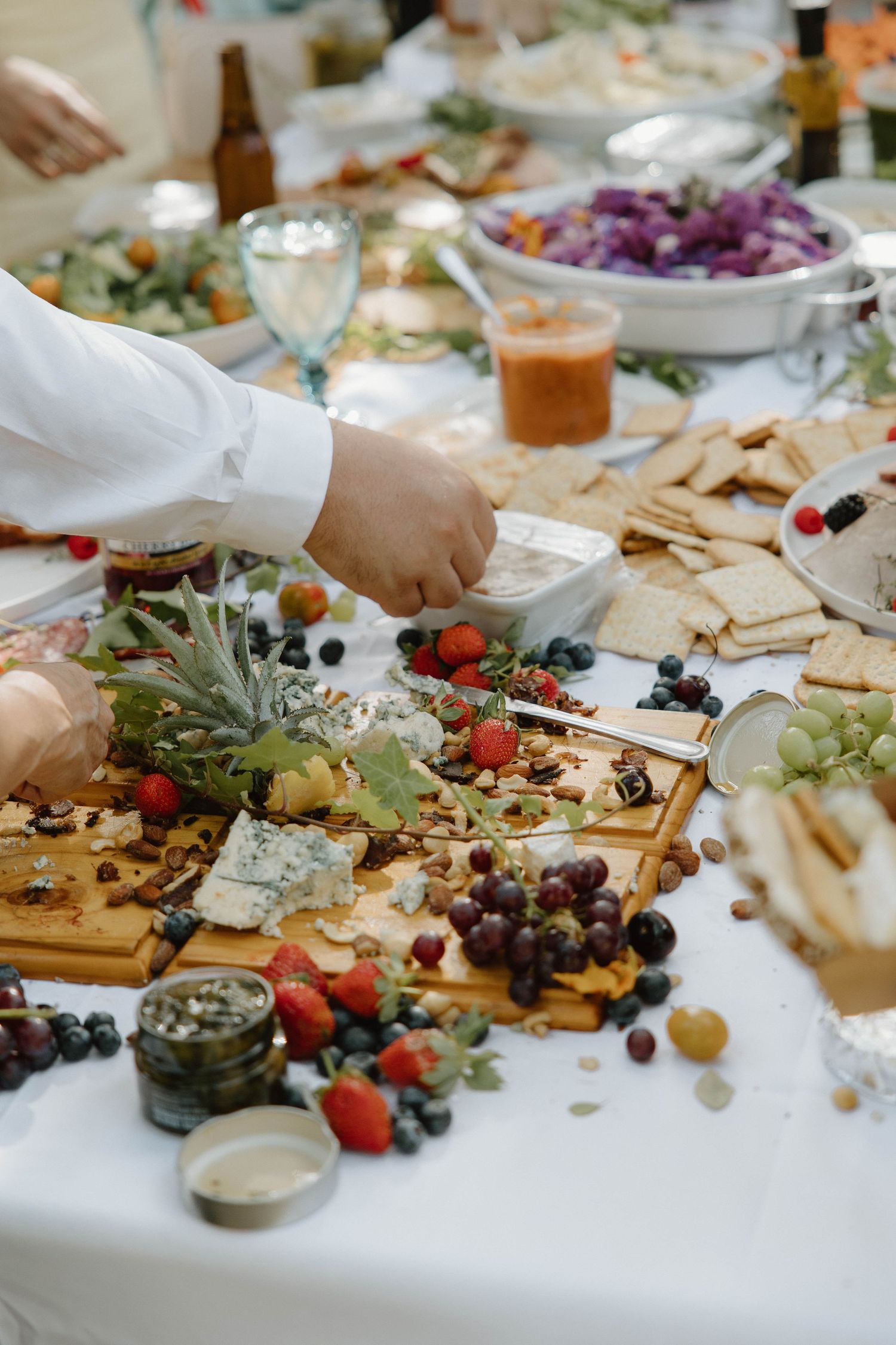 Canapé table at wedding in Eastern Cape
