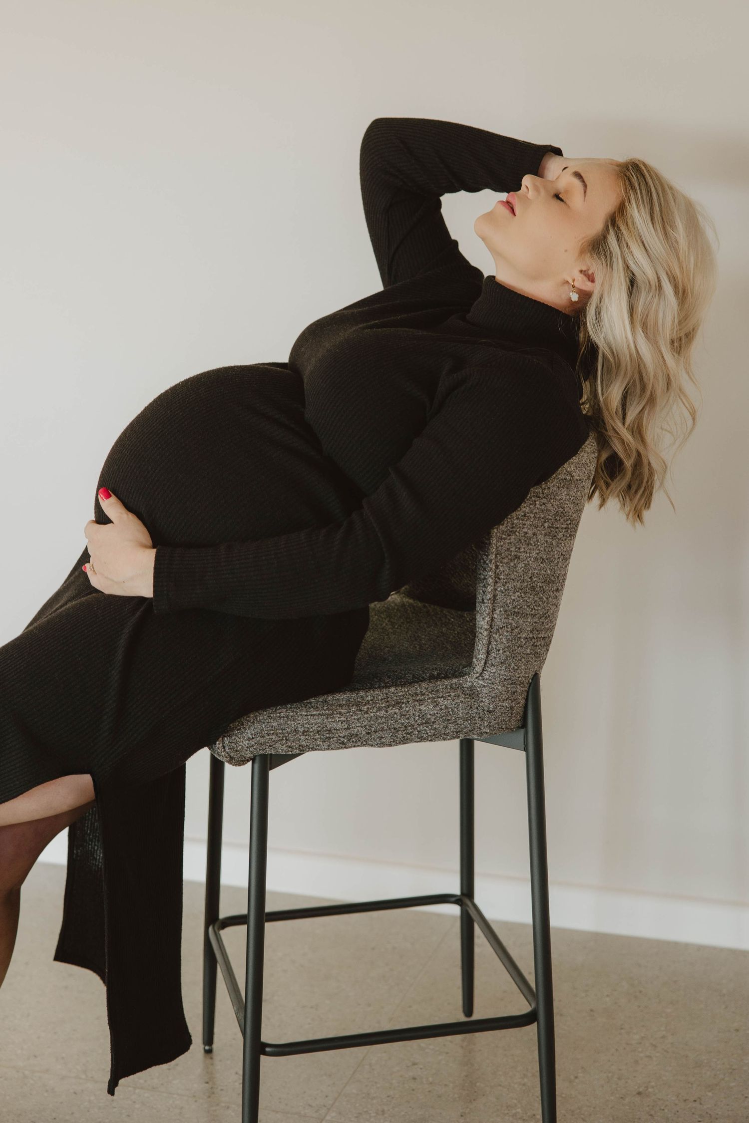 Natural light indoor maternity photography in Jeffrey’s Bay South Africa