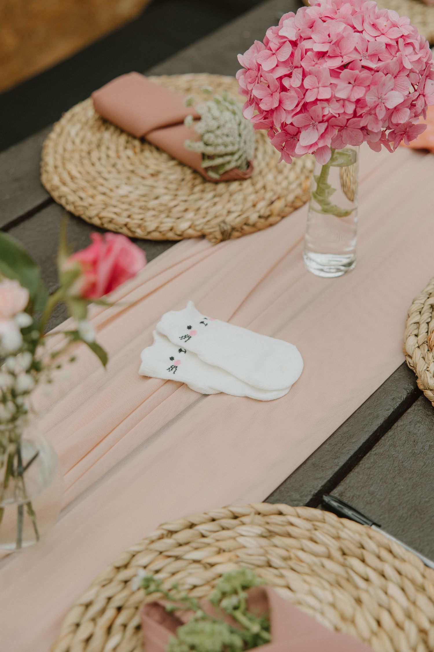 Outdoor baby shower decor setup in Jeffreys Bay
