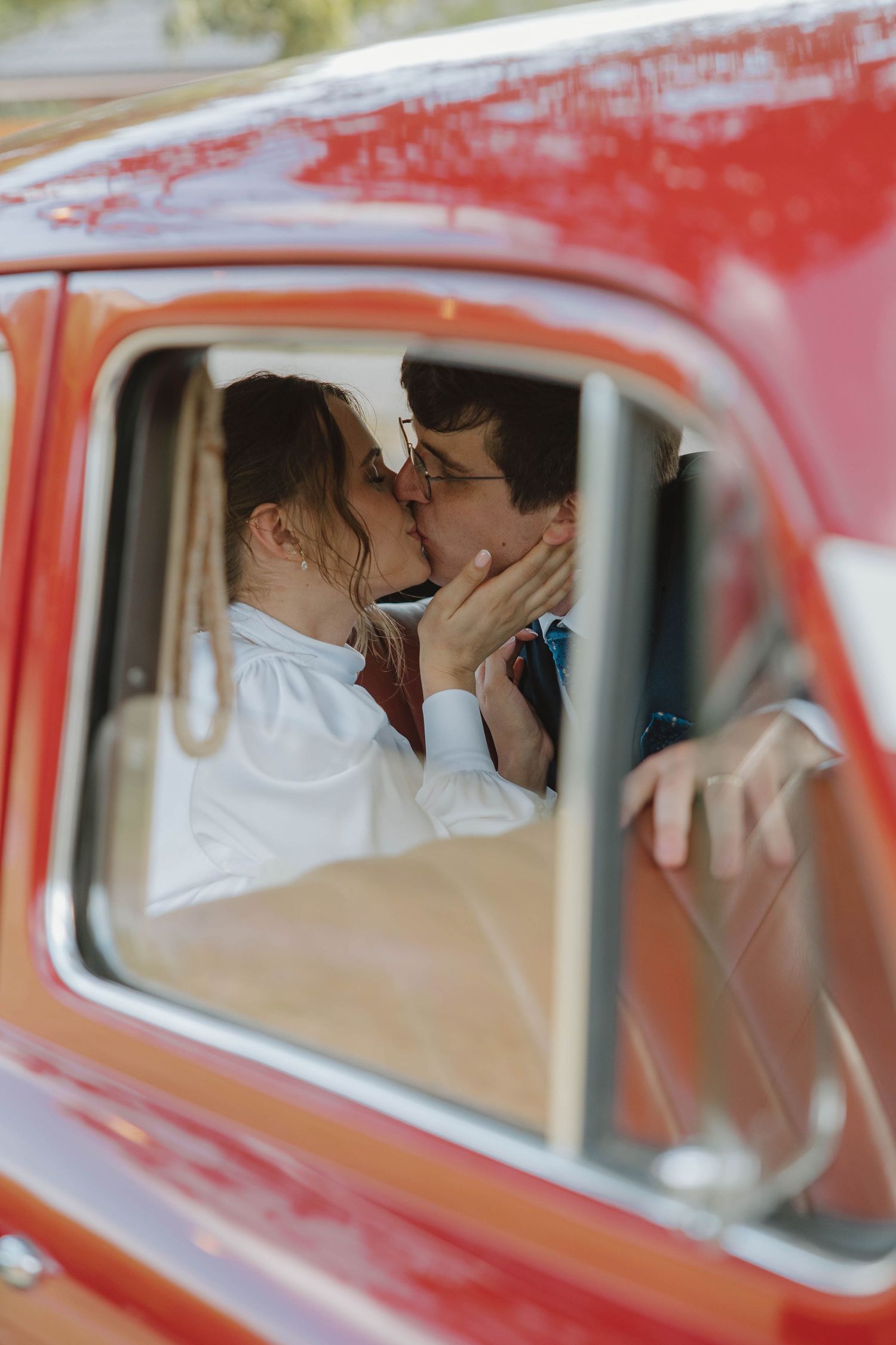 Romantic bride and groom wedding portraits in Eastern Cape