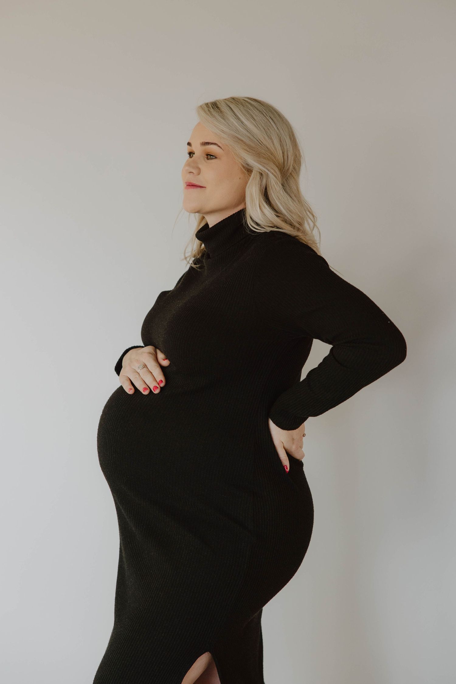 Natural light indoor maternity photography in Jeffrey’s Bay South Africa