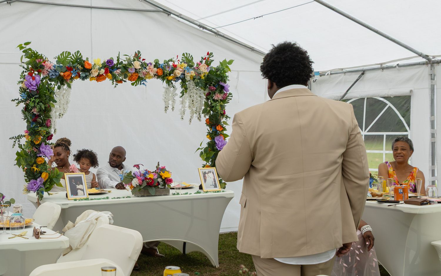 Candid wedding reception moment at Georgia backyard wedding, Kaylin Ross Photography